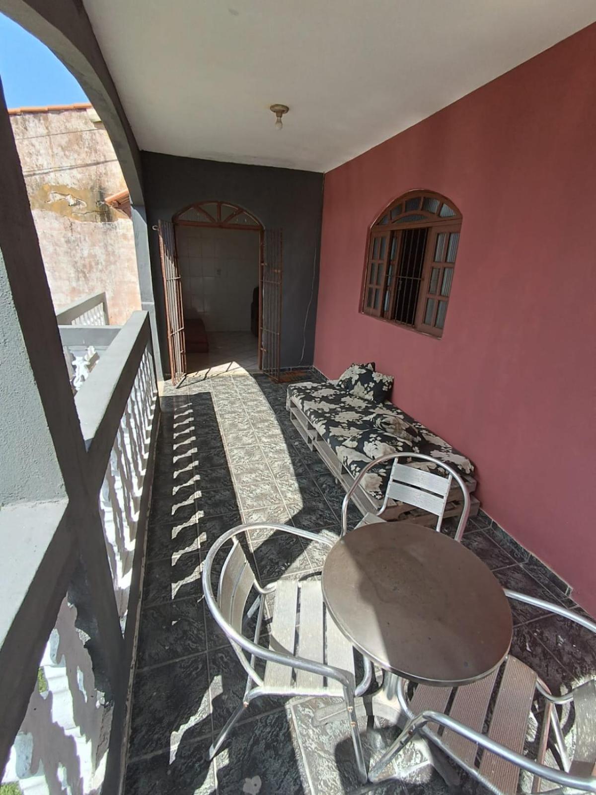 Two-Bedroom House photo 3