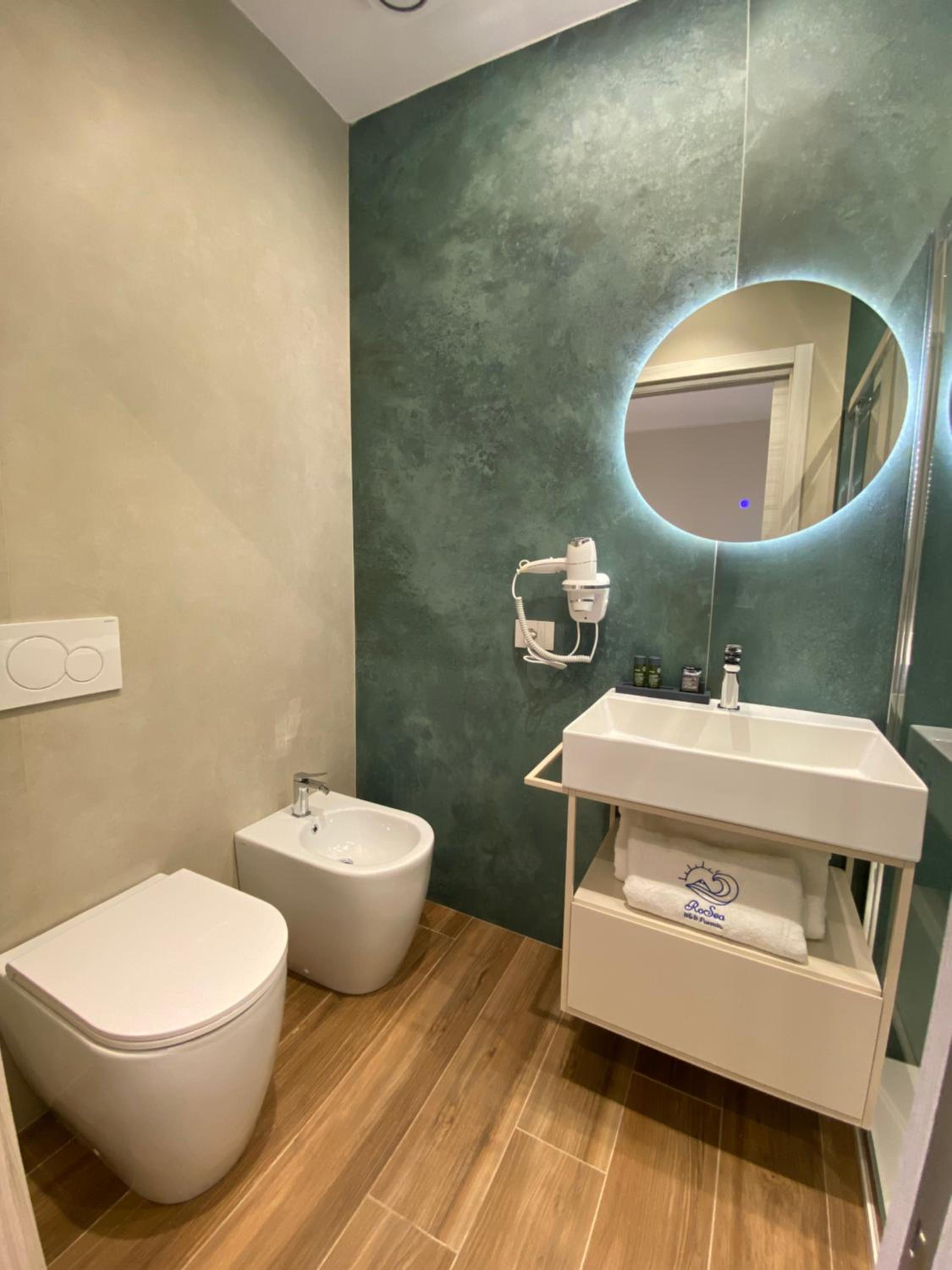 Junior Suite with Balcony photo 2