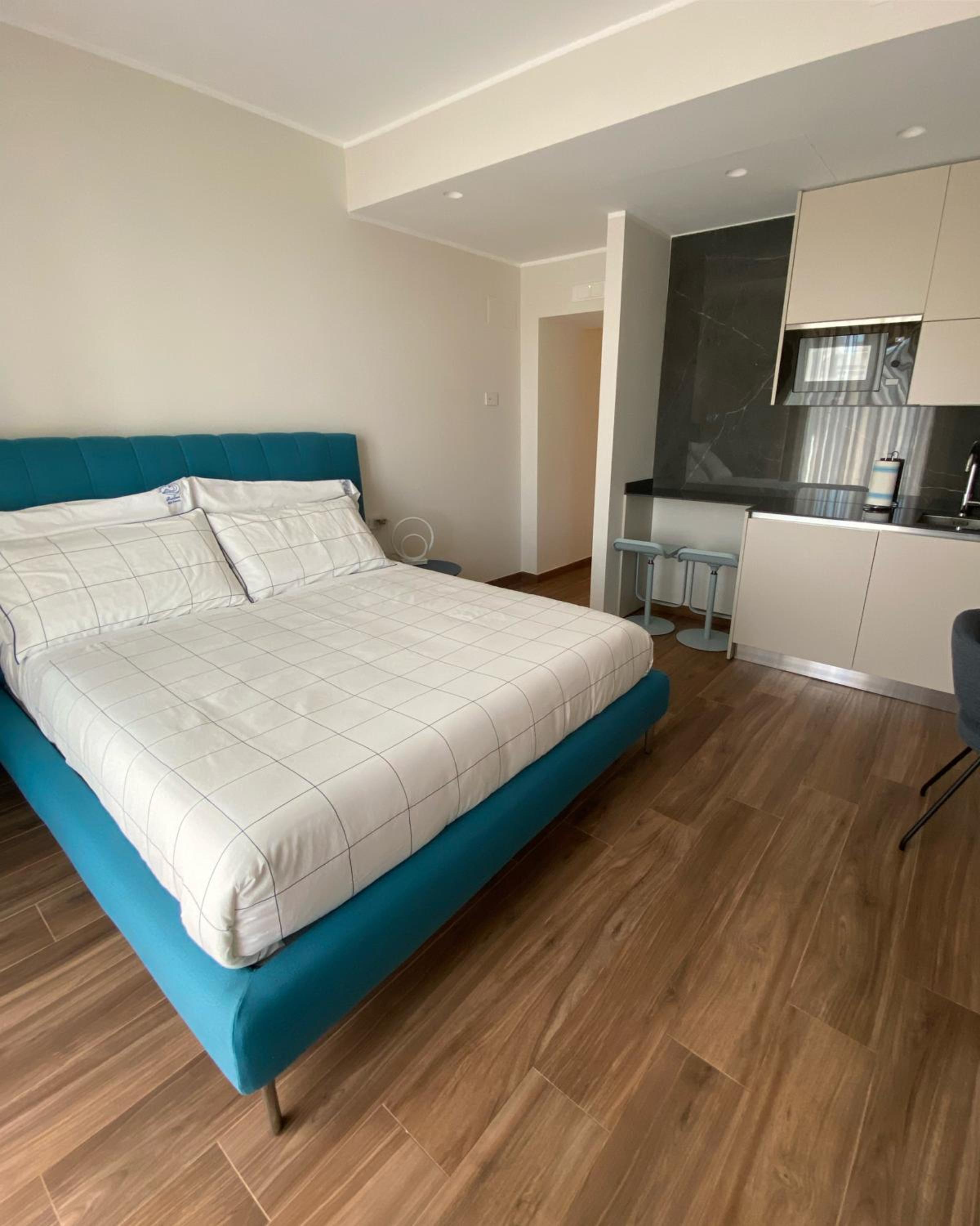Double Room with Balcony and Sea View photo 1