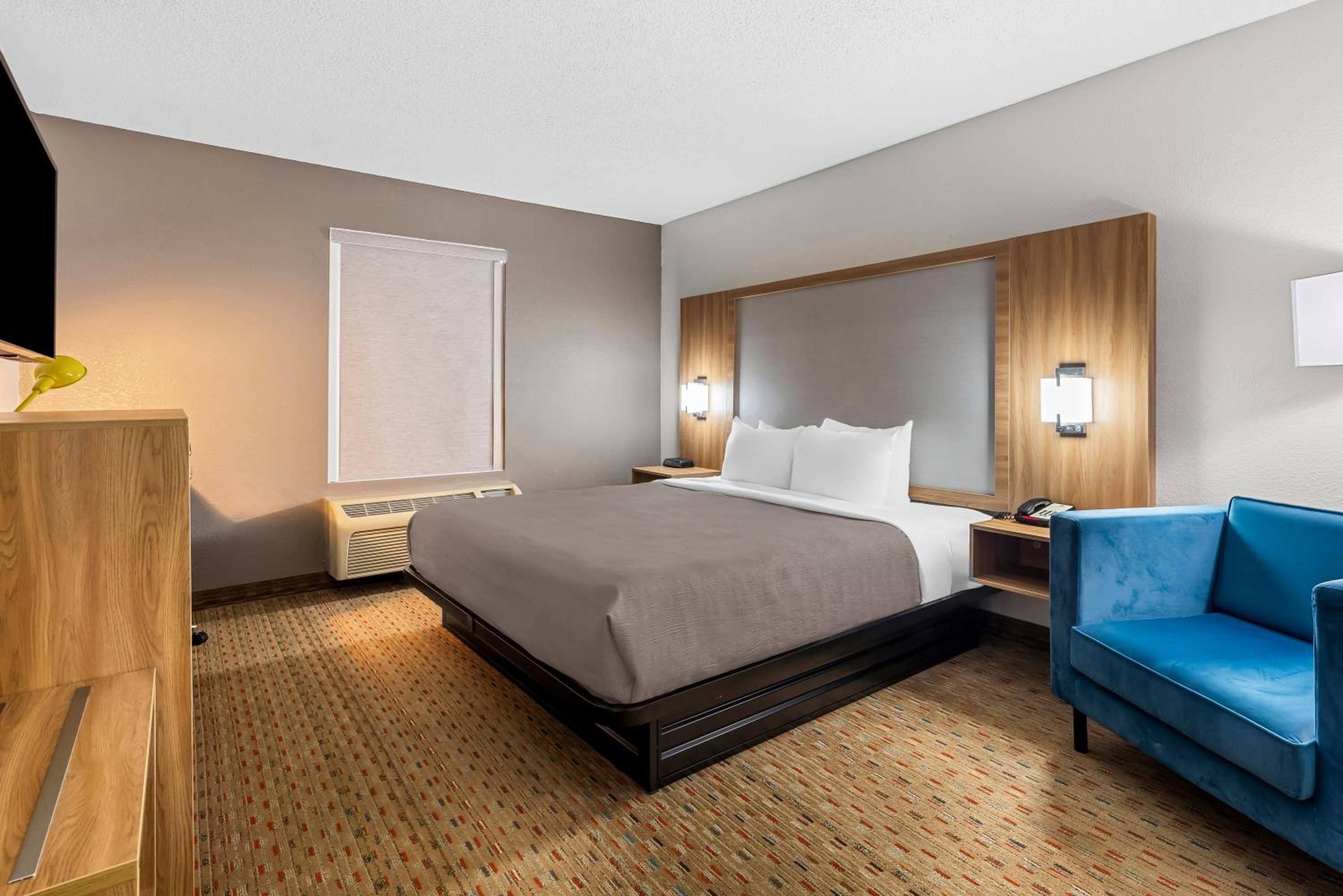 King Room - Disability Access/Non Smoking/Ground floor - Photo 1