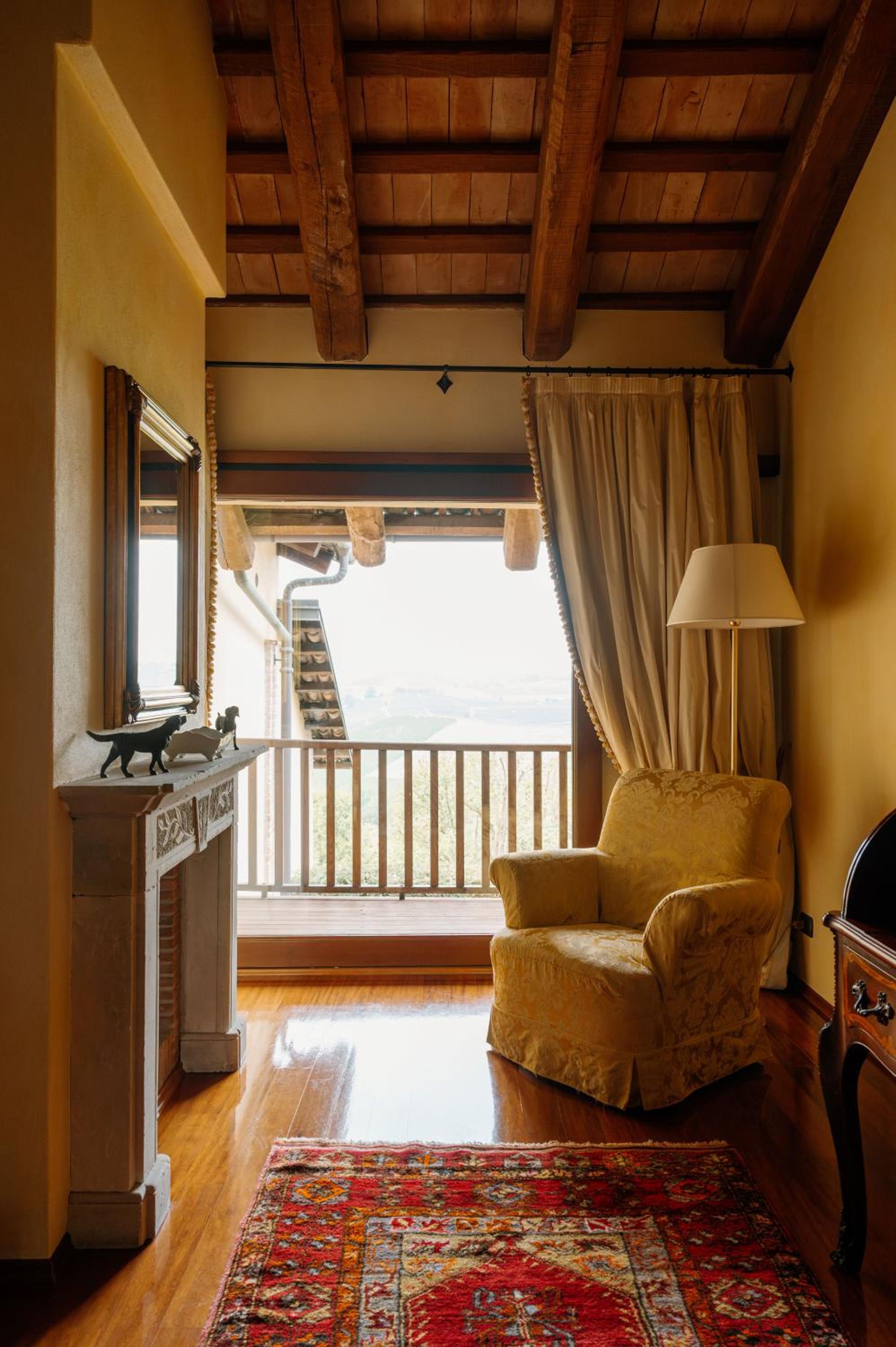Twin Room with Balcony