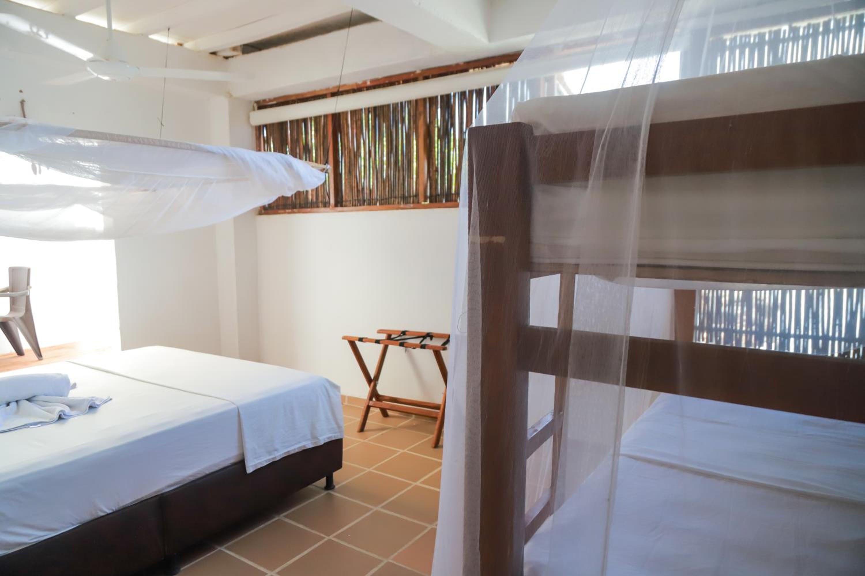 Quadruple Room with Lake View photo 3