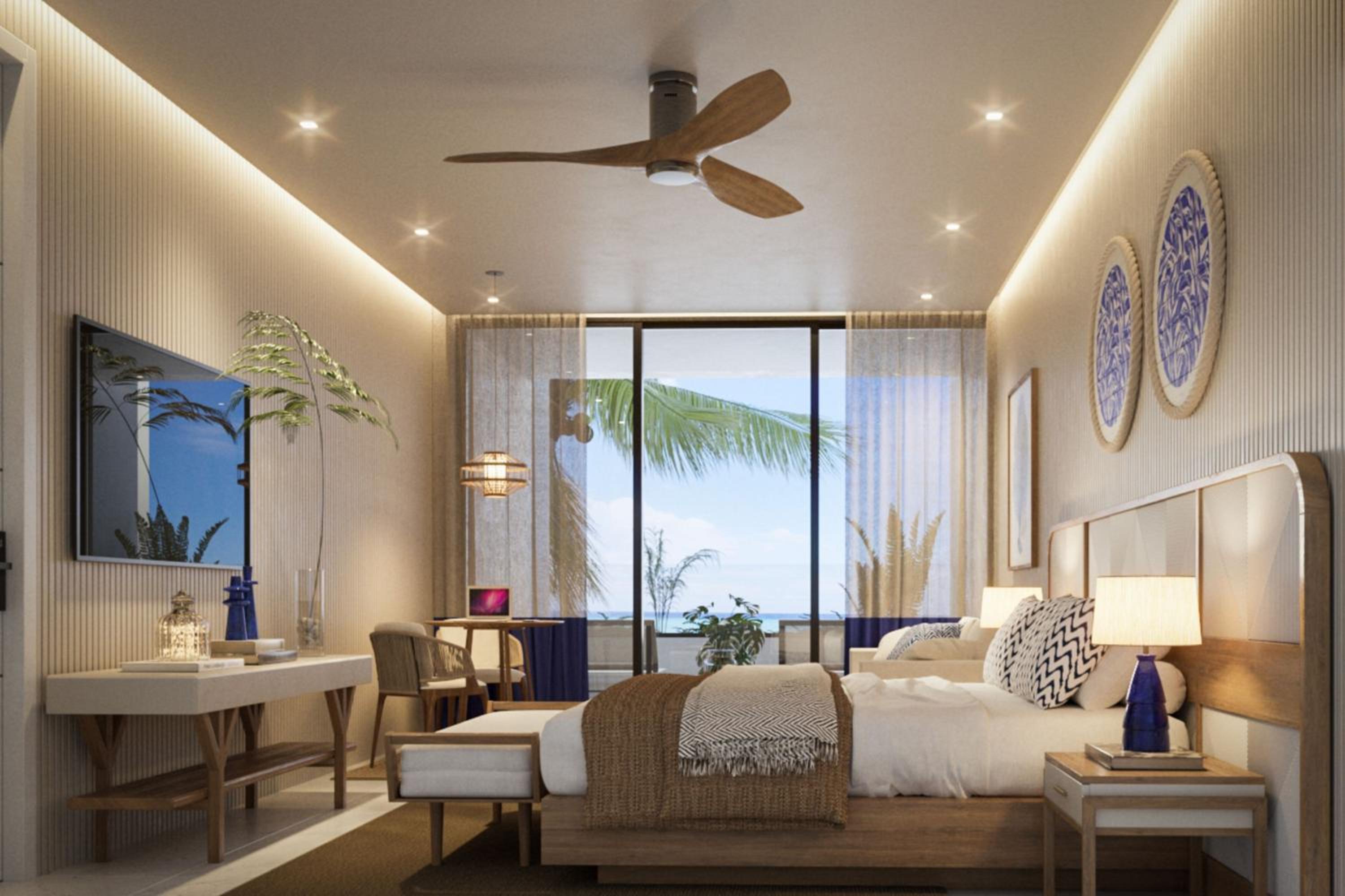 Junior King Suite with Balcony photo 1