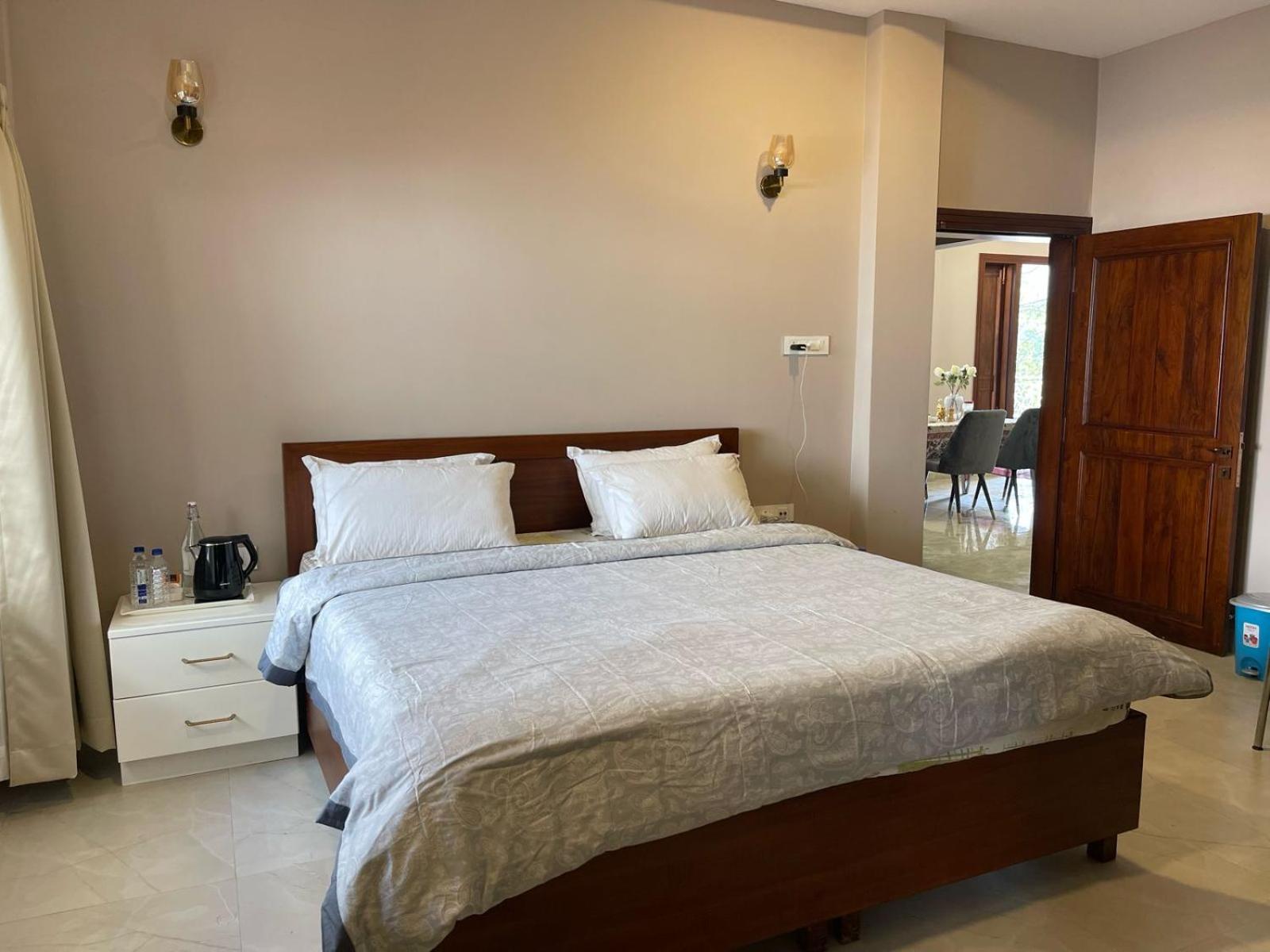 Double Room With Balcony photo 1
