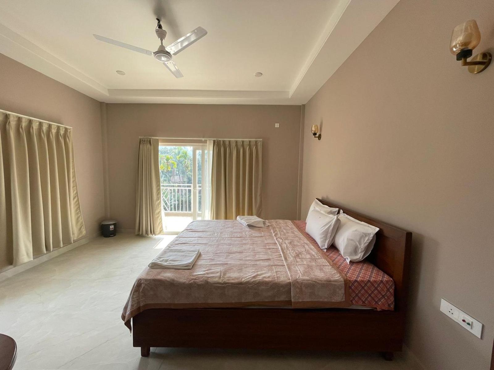 Economy Double Room photo 1