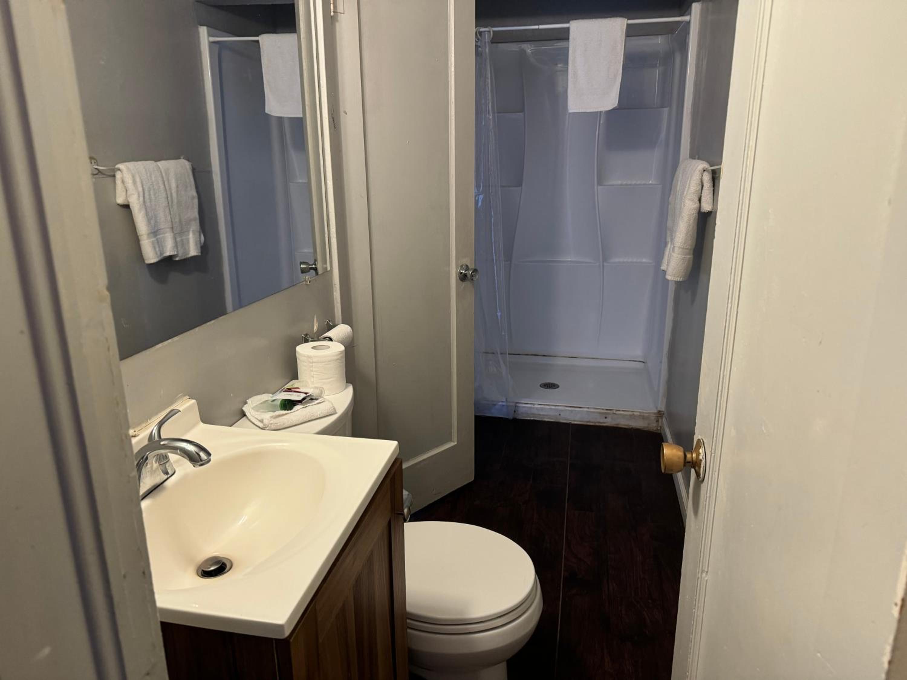 Double Room with Private Bathroom photo 3