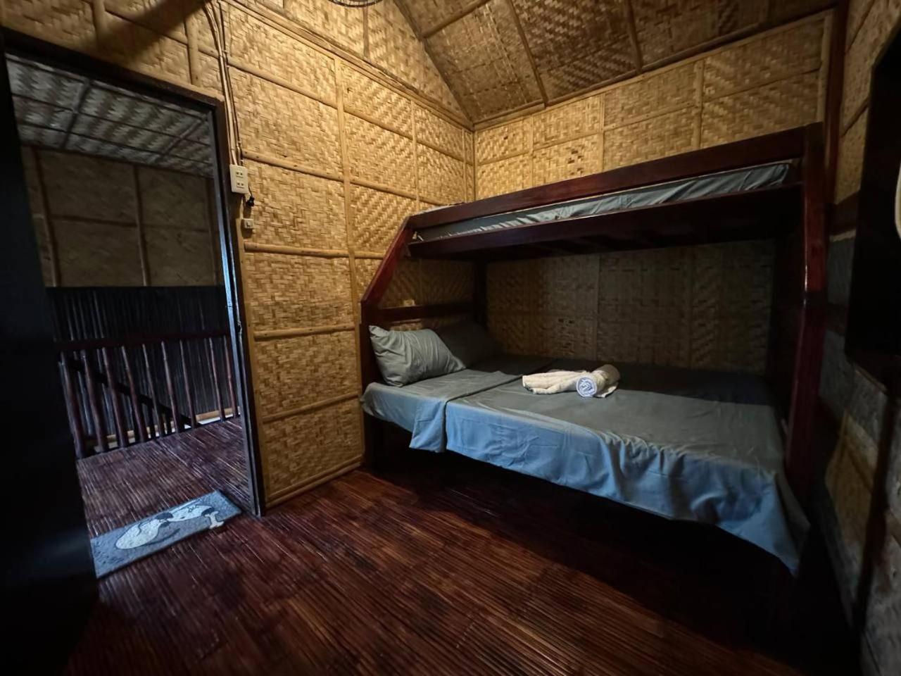 Double Room with Shared Bathroom photo 1