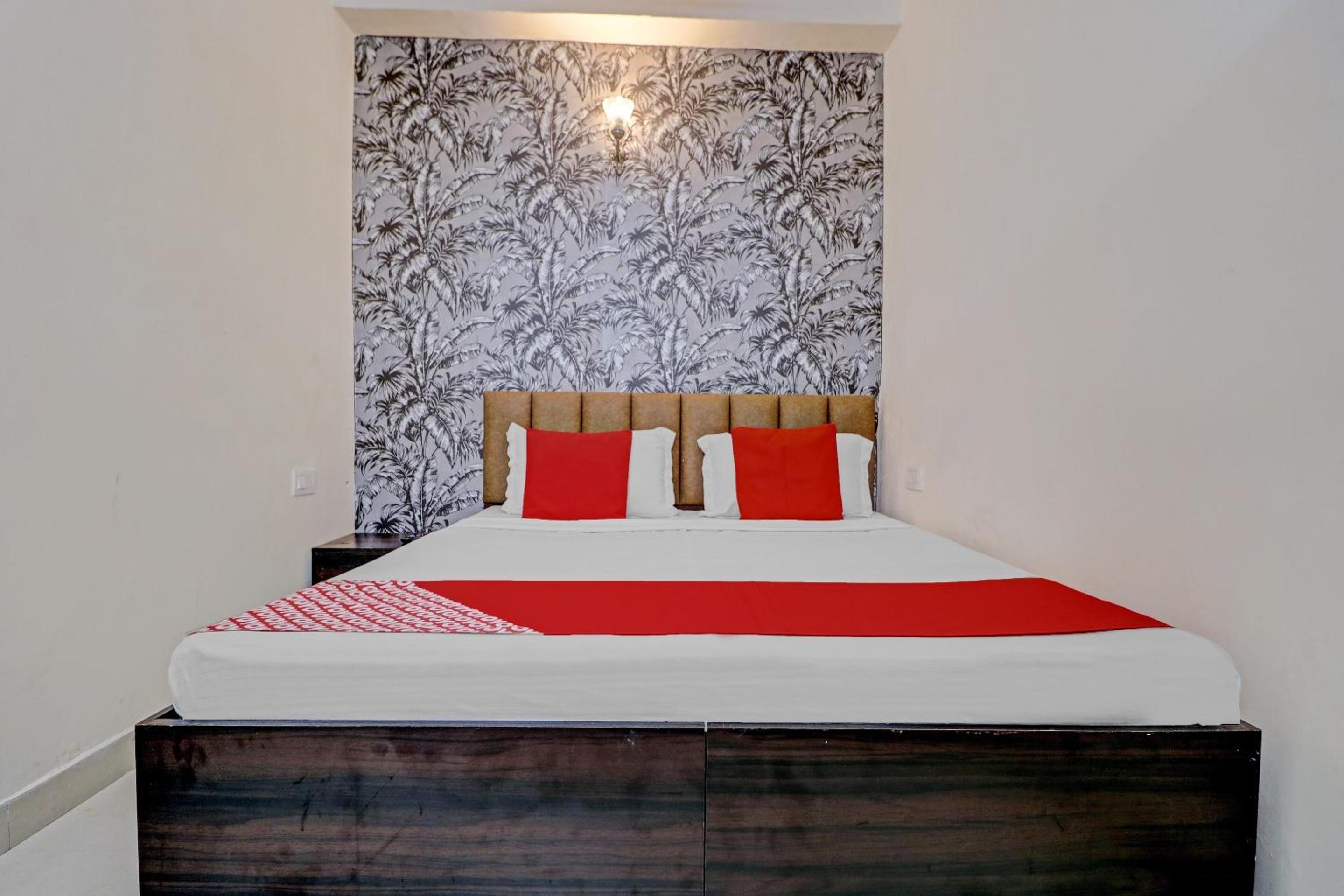 Classic Triple Room photo 2