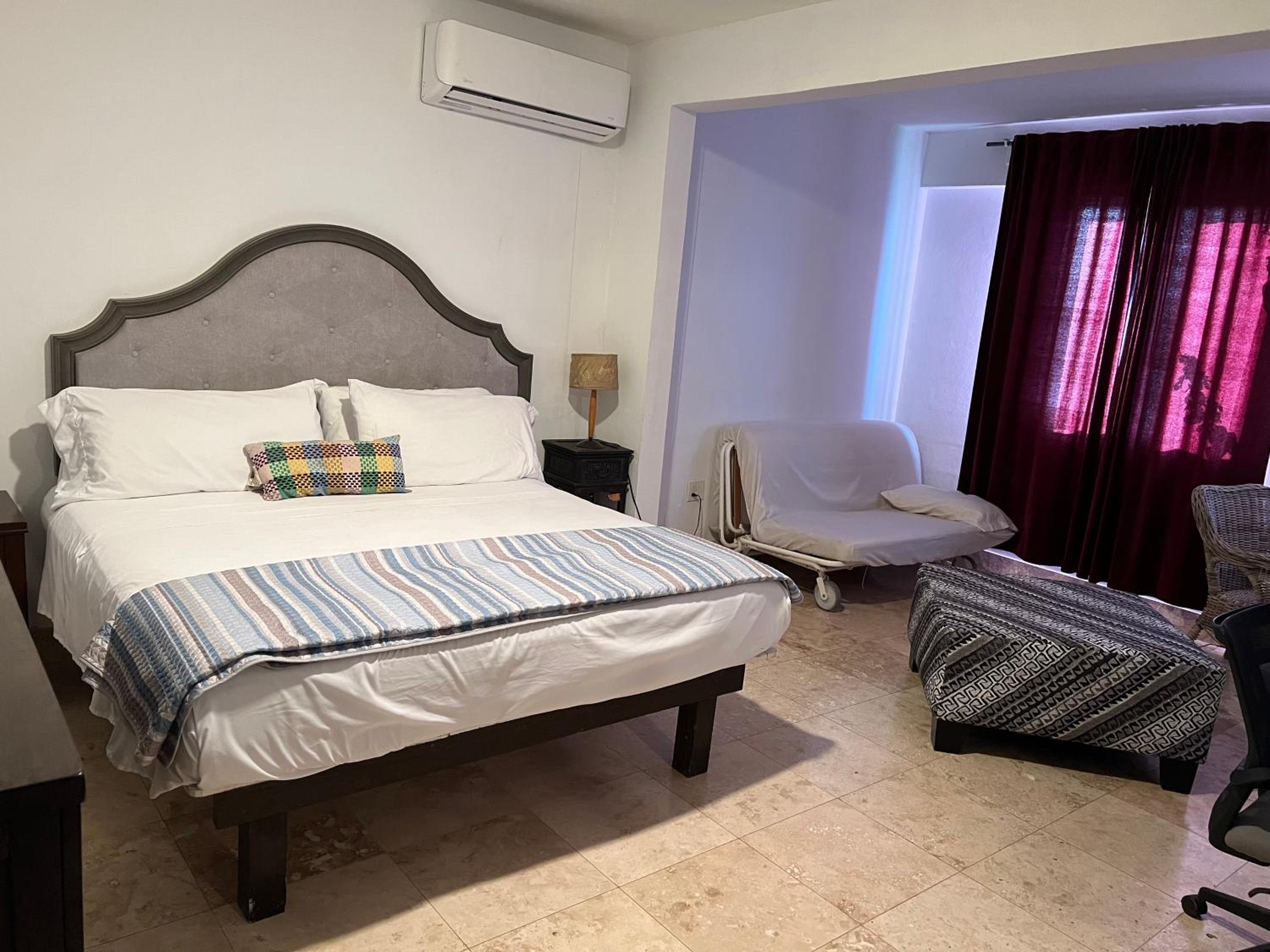 Deluxe Double Room with Balcony and Sea View photo 2