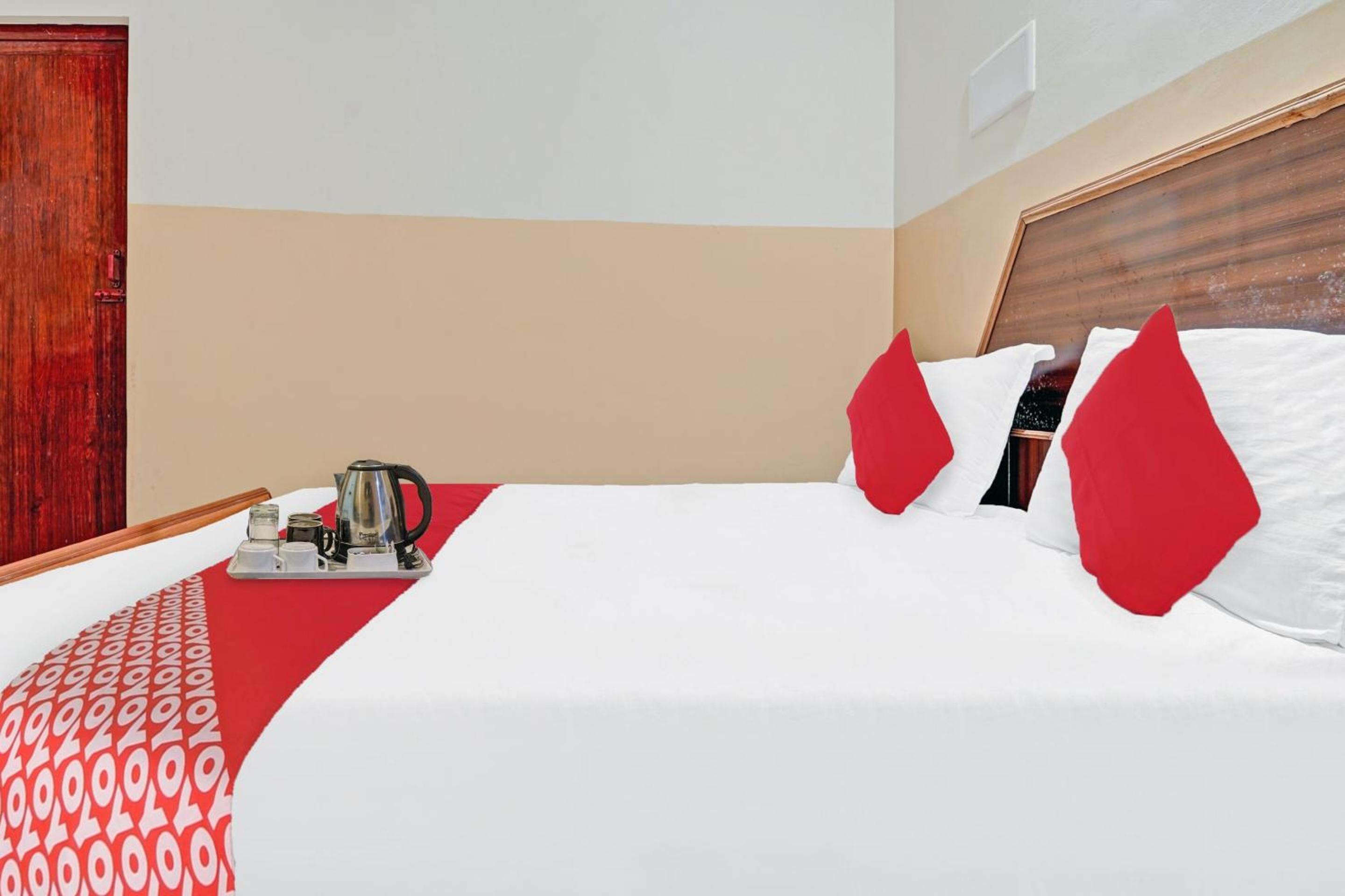Standard Double Room photo 2