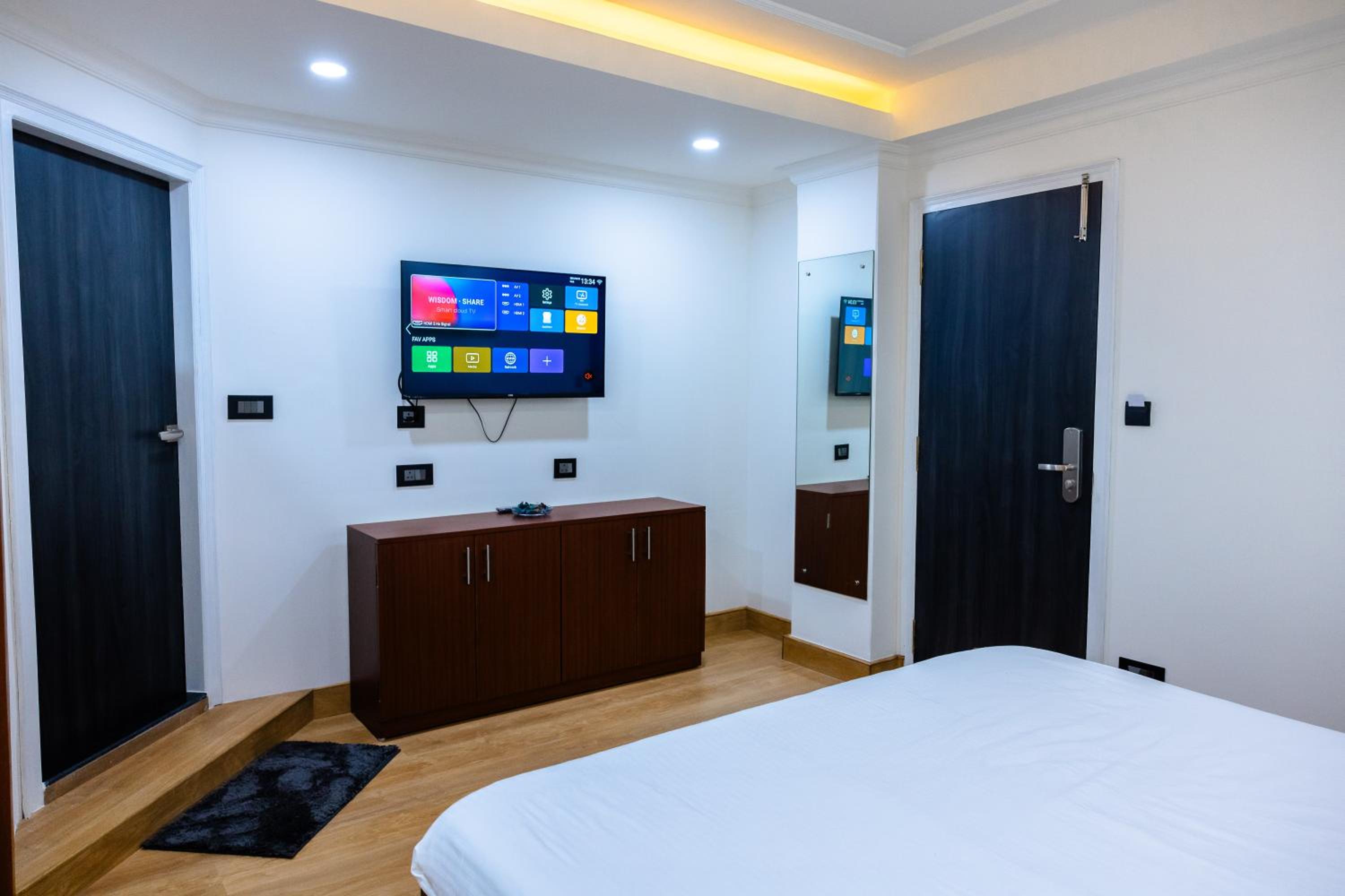 Deluxe Double Room With Shower photo 1