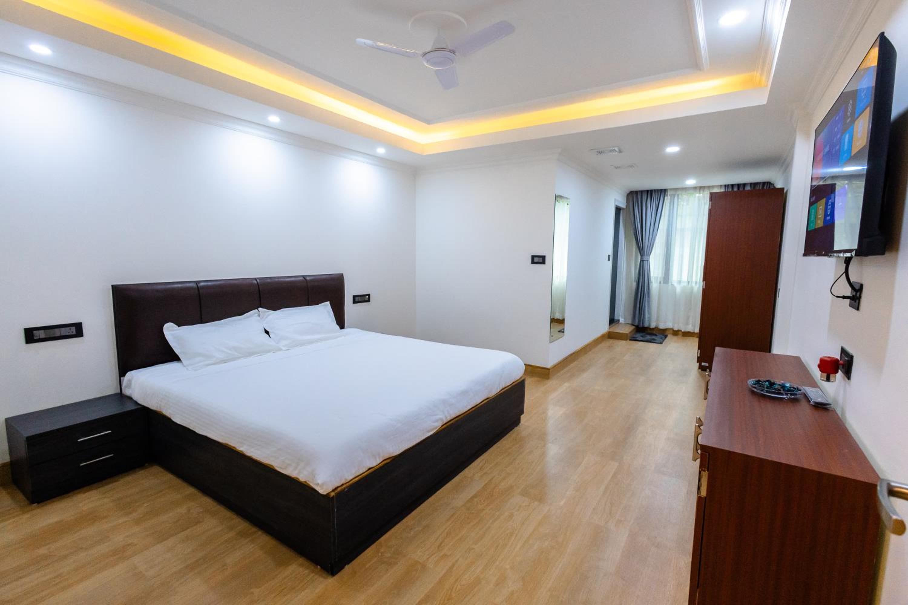 Deluxe Double Room With Shower photo 3