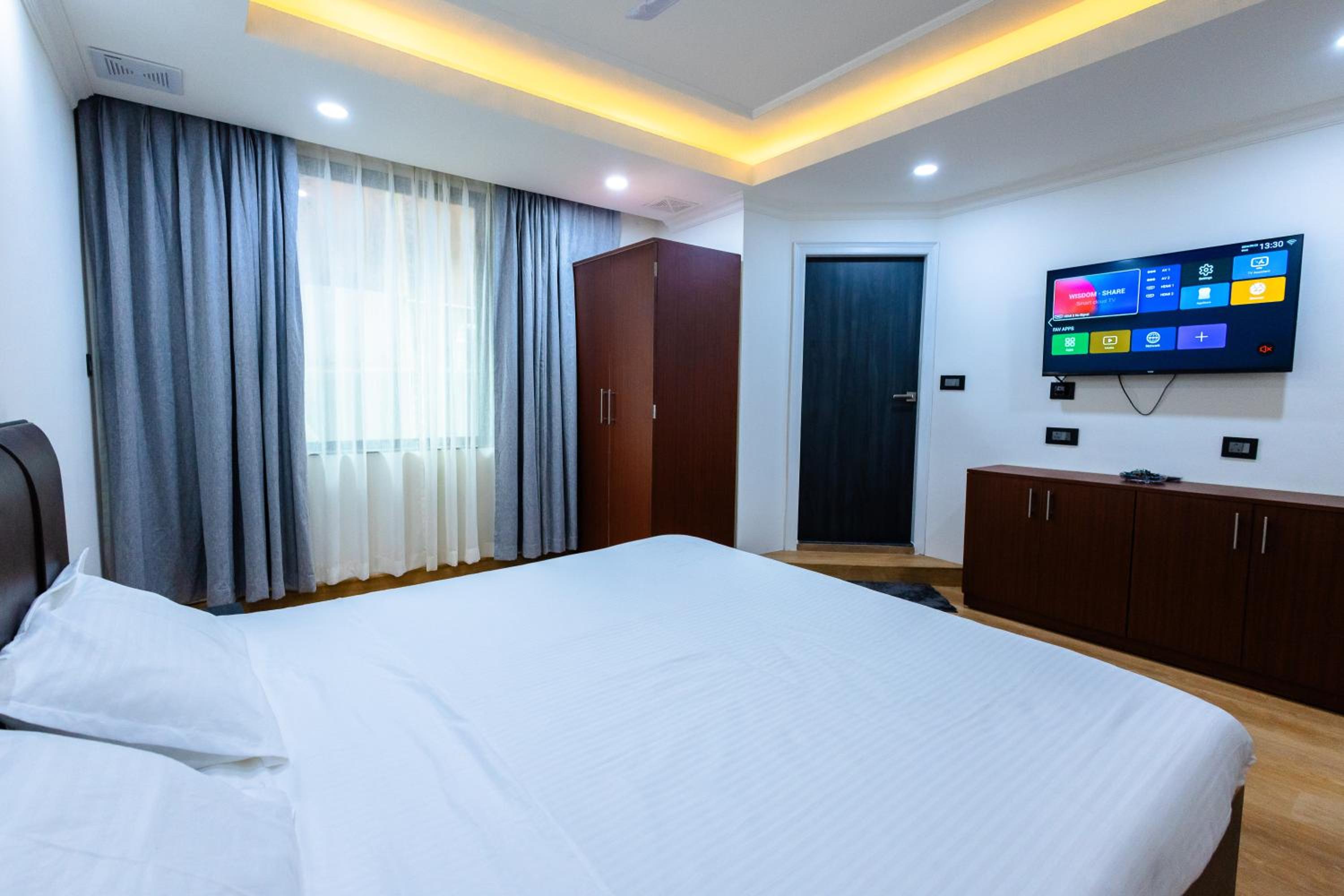 Deluxe Double Or Twin Room photo 1