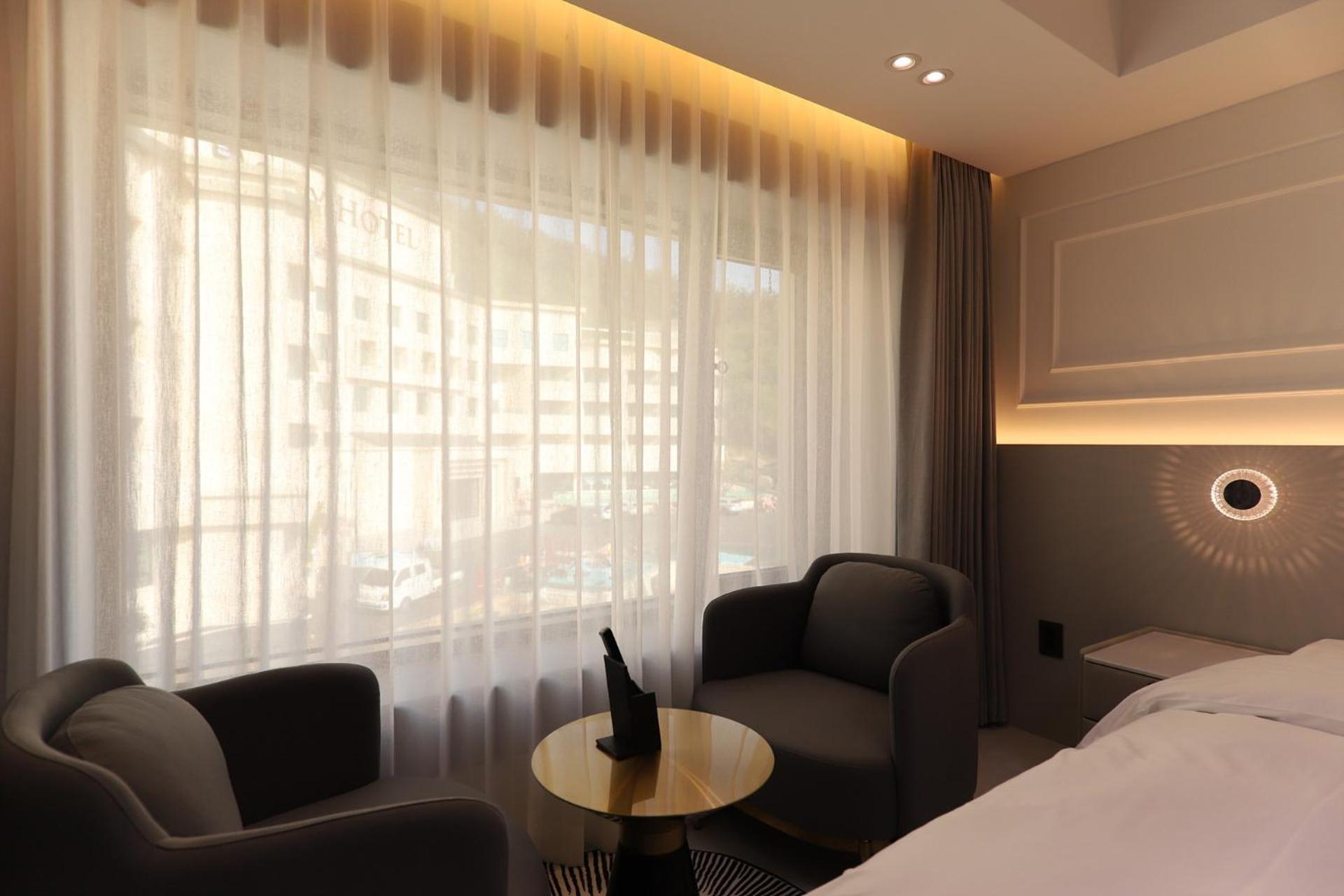 New Building - Superior Twin Room - Photo 3