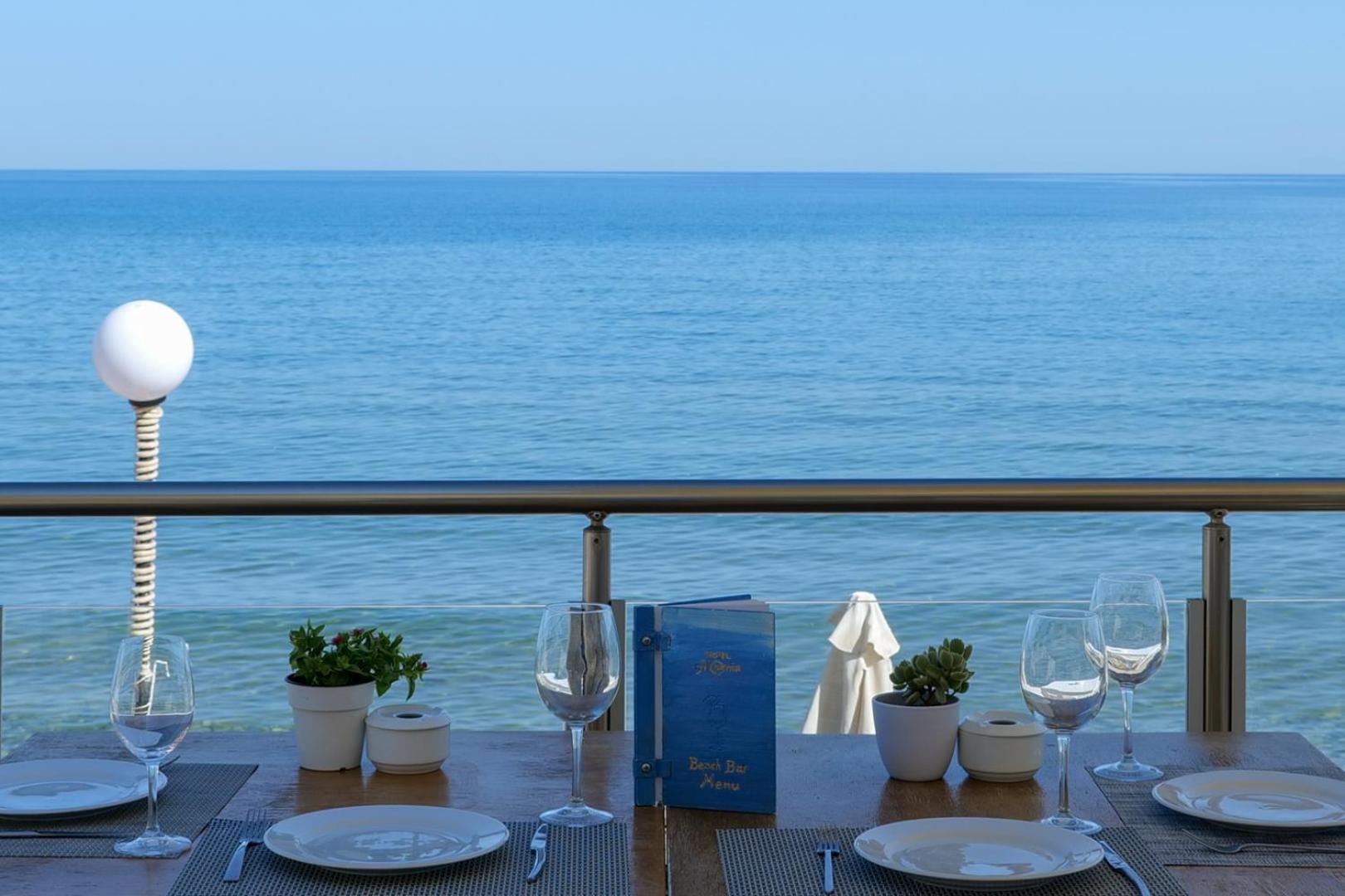 Suite - Split Level with Sea View photo 2