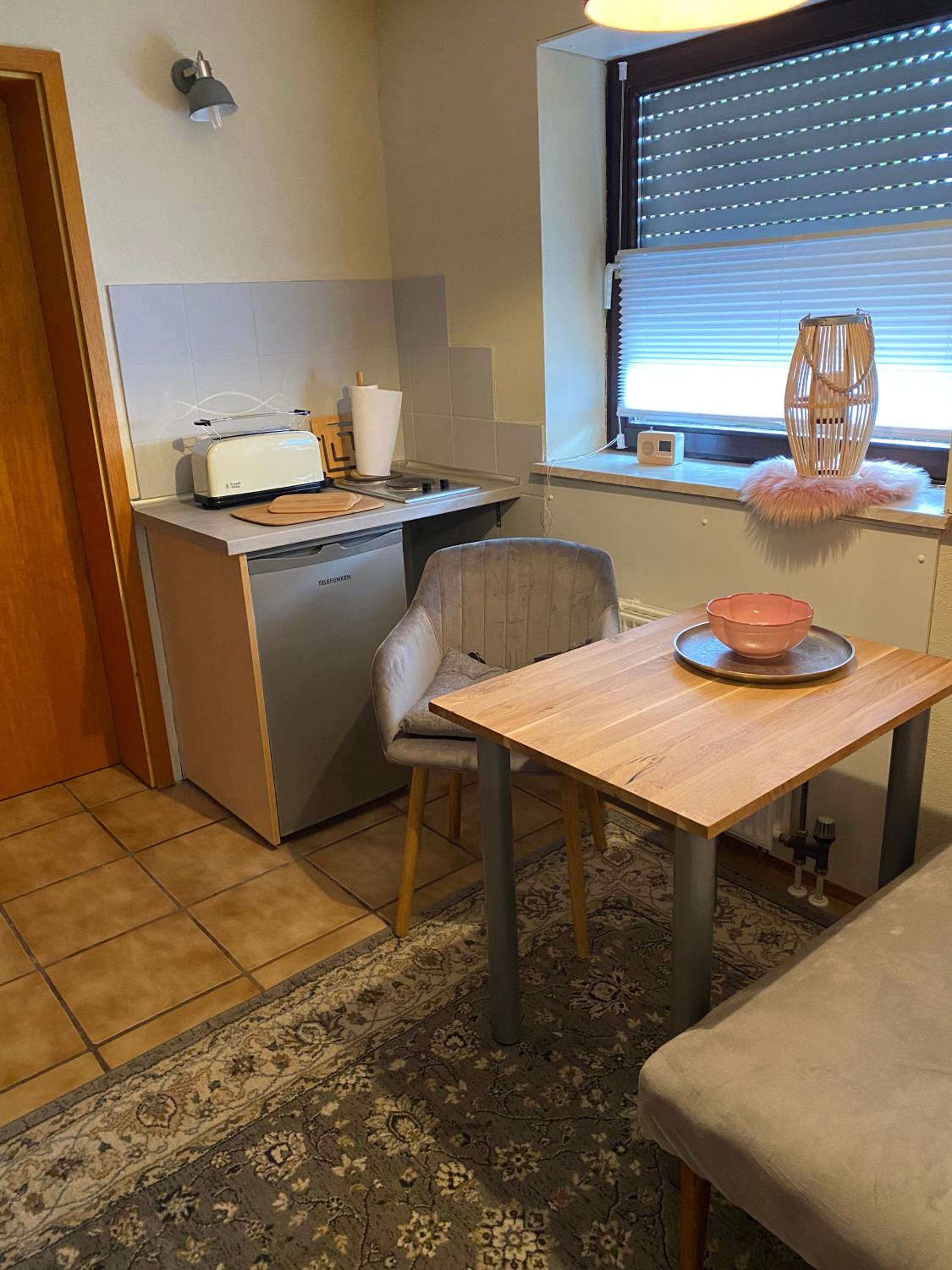One-Bedroom Apartment photo 2