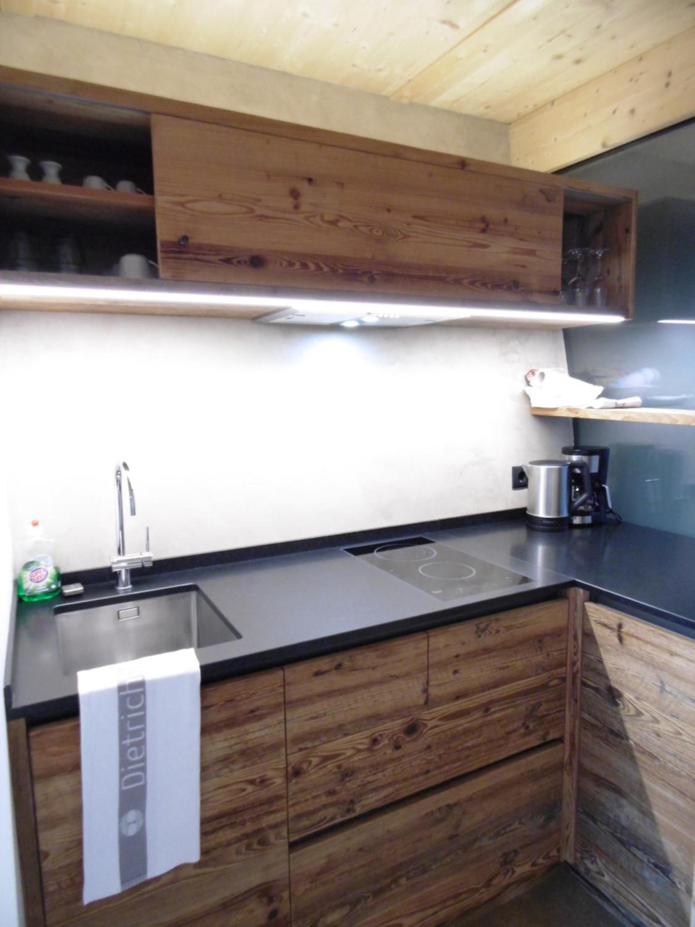 Studio Apartment photo 3