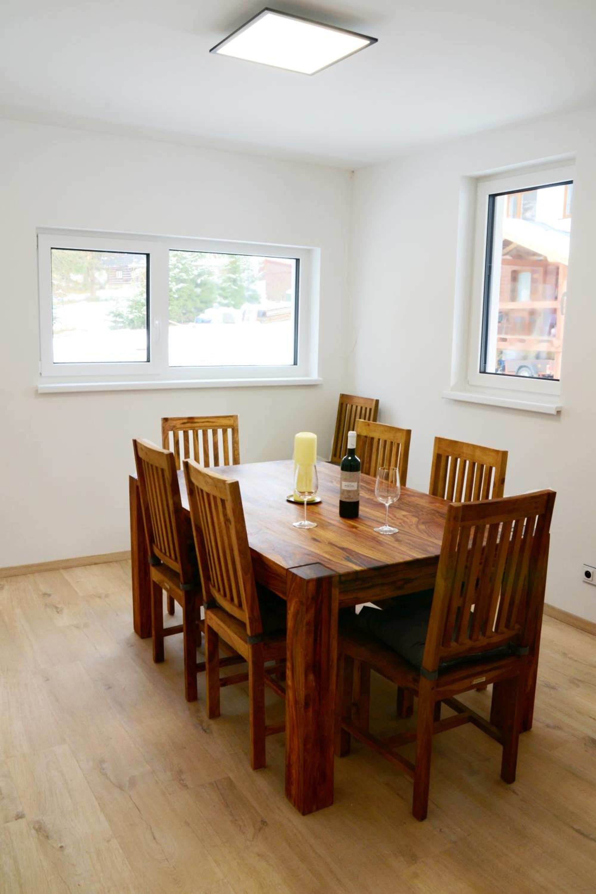 Three-Bedroom Premium Apartment photo 2