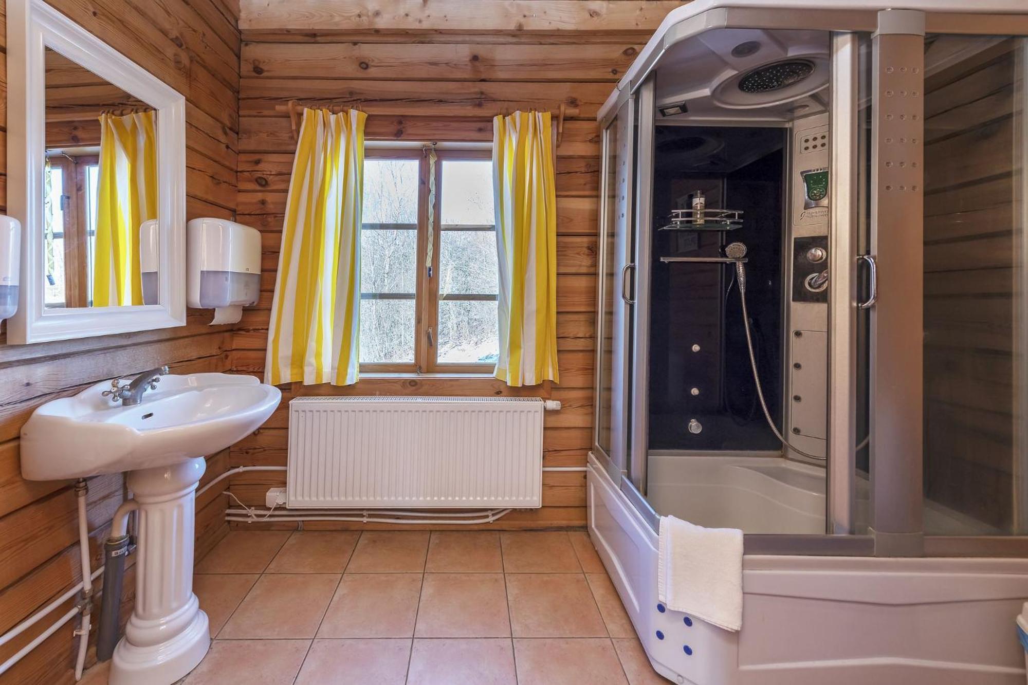 Triple Room with Shower photo 2
