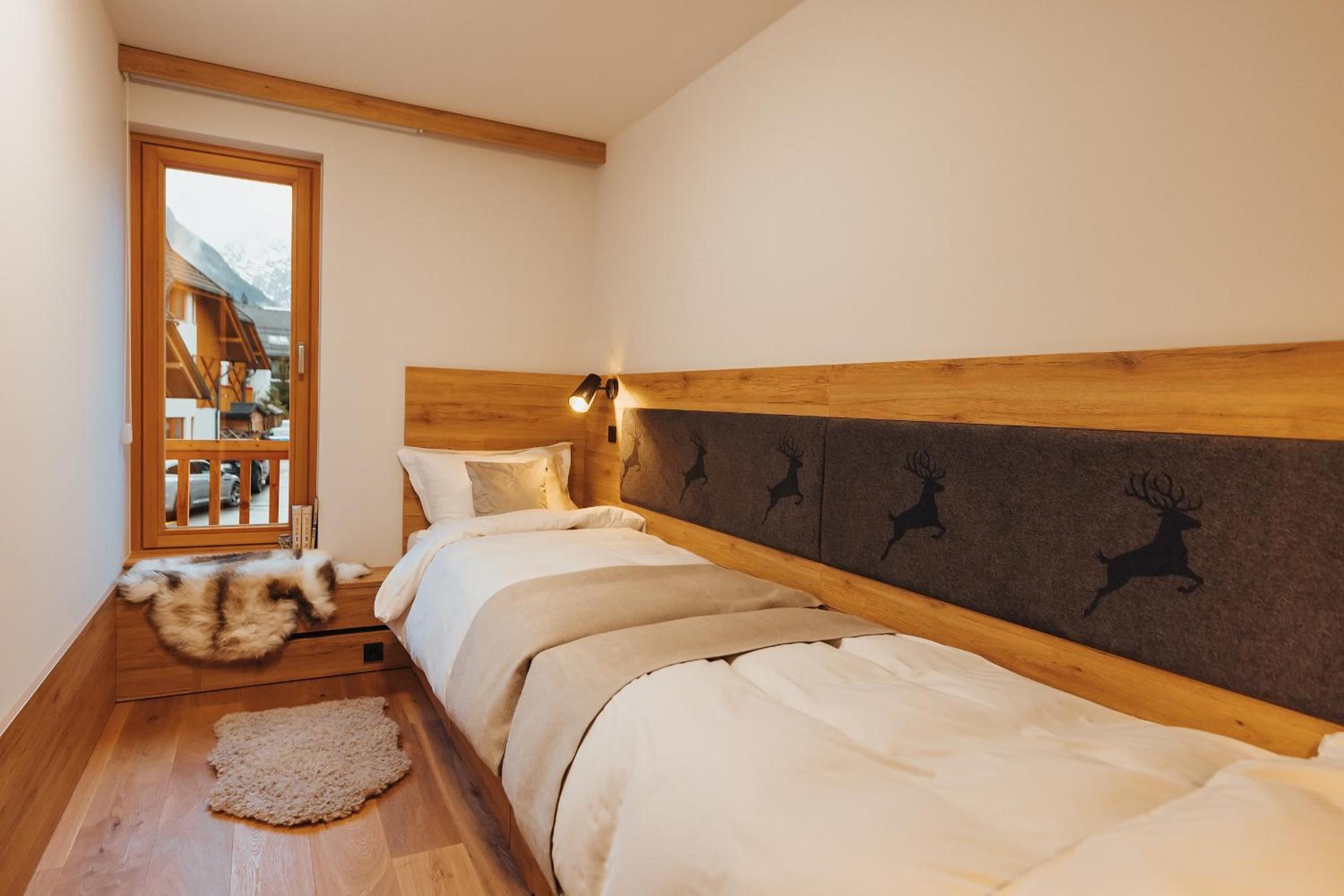 Two-Bedroom Apartment with Terrace photo 2