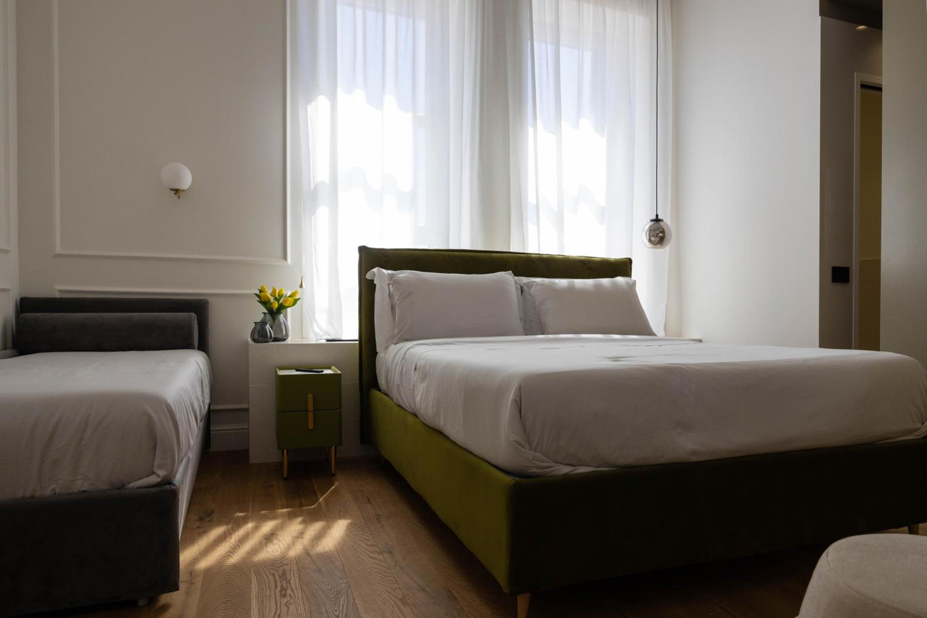Triple Room with Private Bathroom photo 3