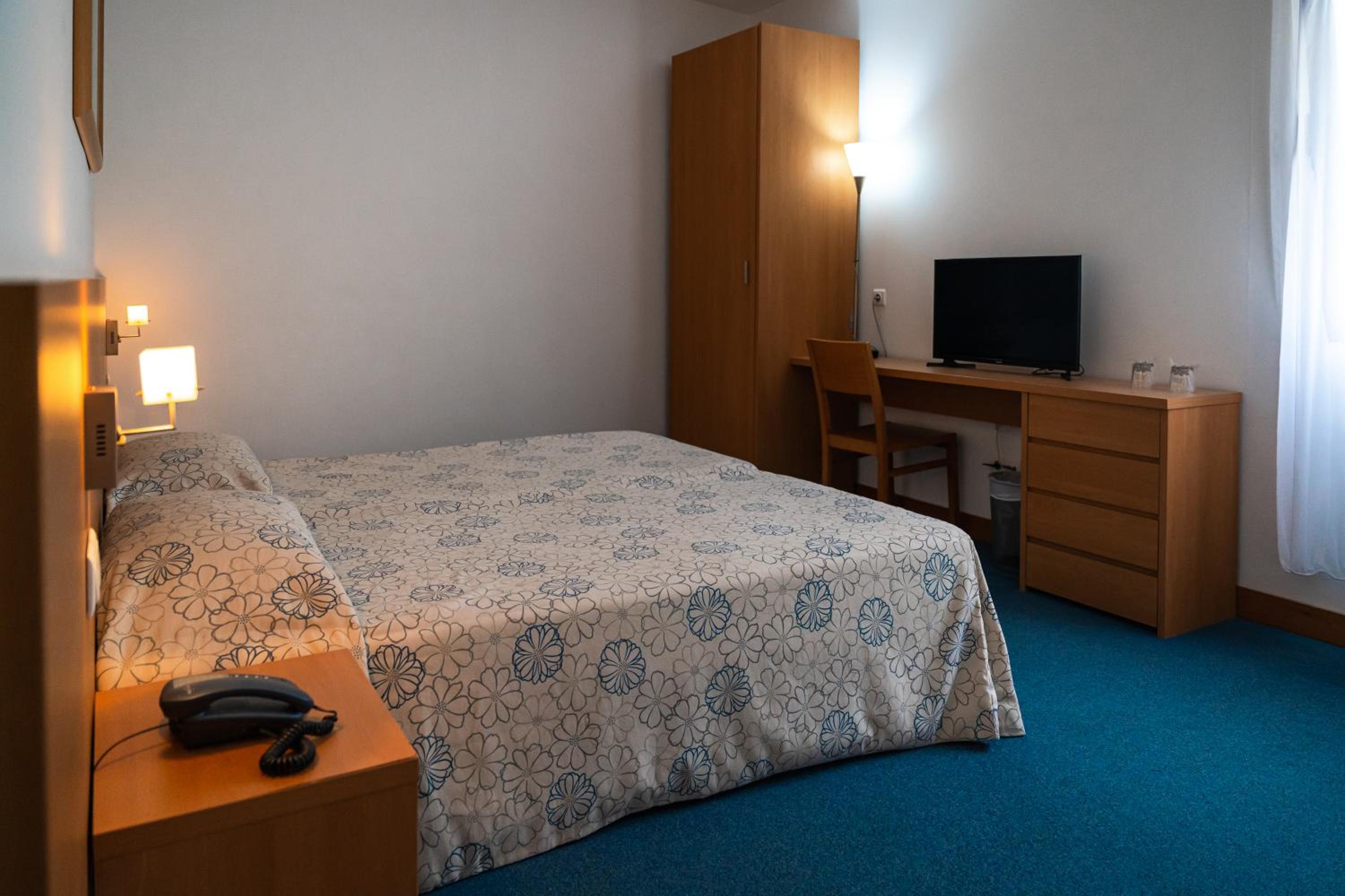 Twin Room photo 2