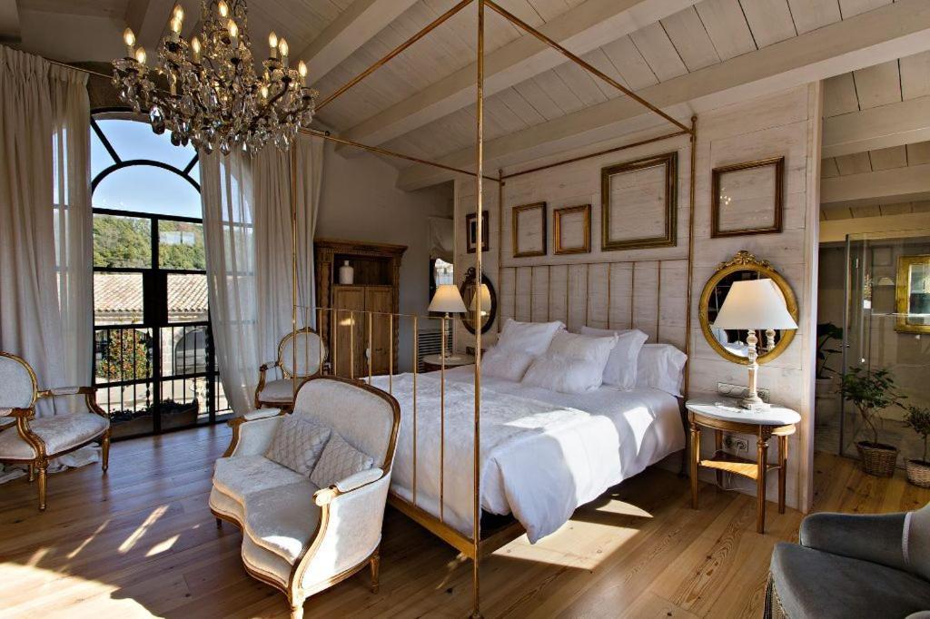 Suite - Photo 3