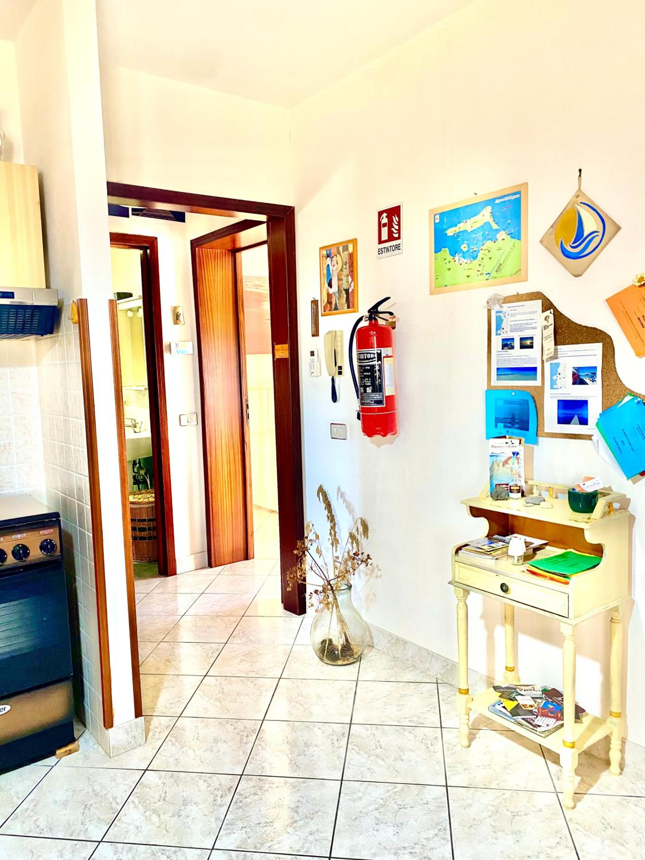 Apartment with Terrace - Photo 21