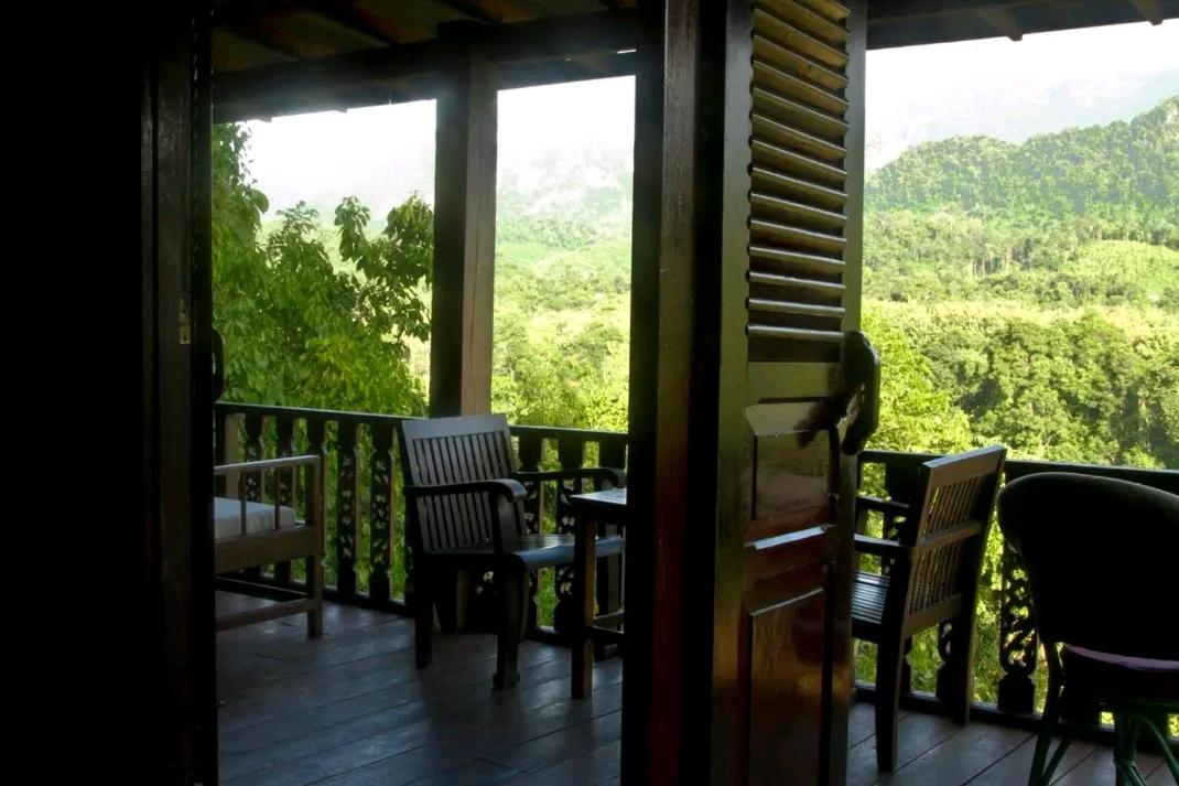 Suite with River View photo 3