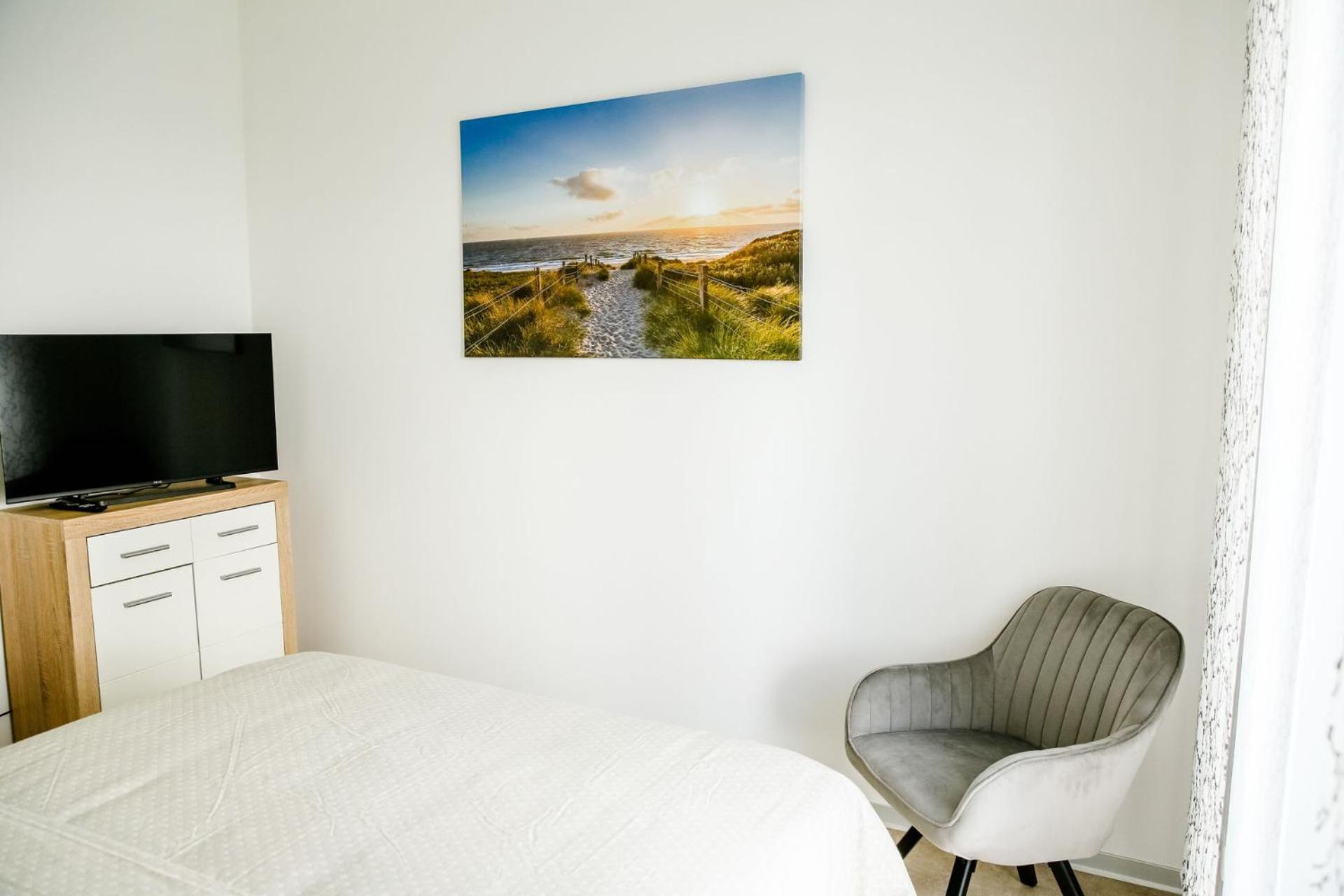 Two-Bedroom Apartment photo 3