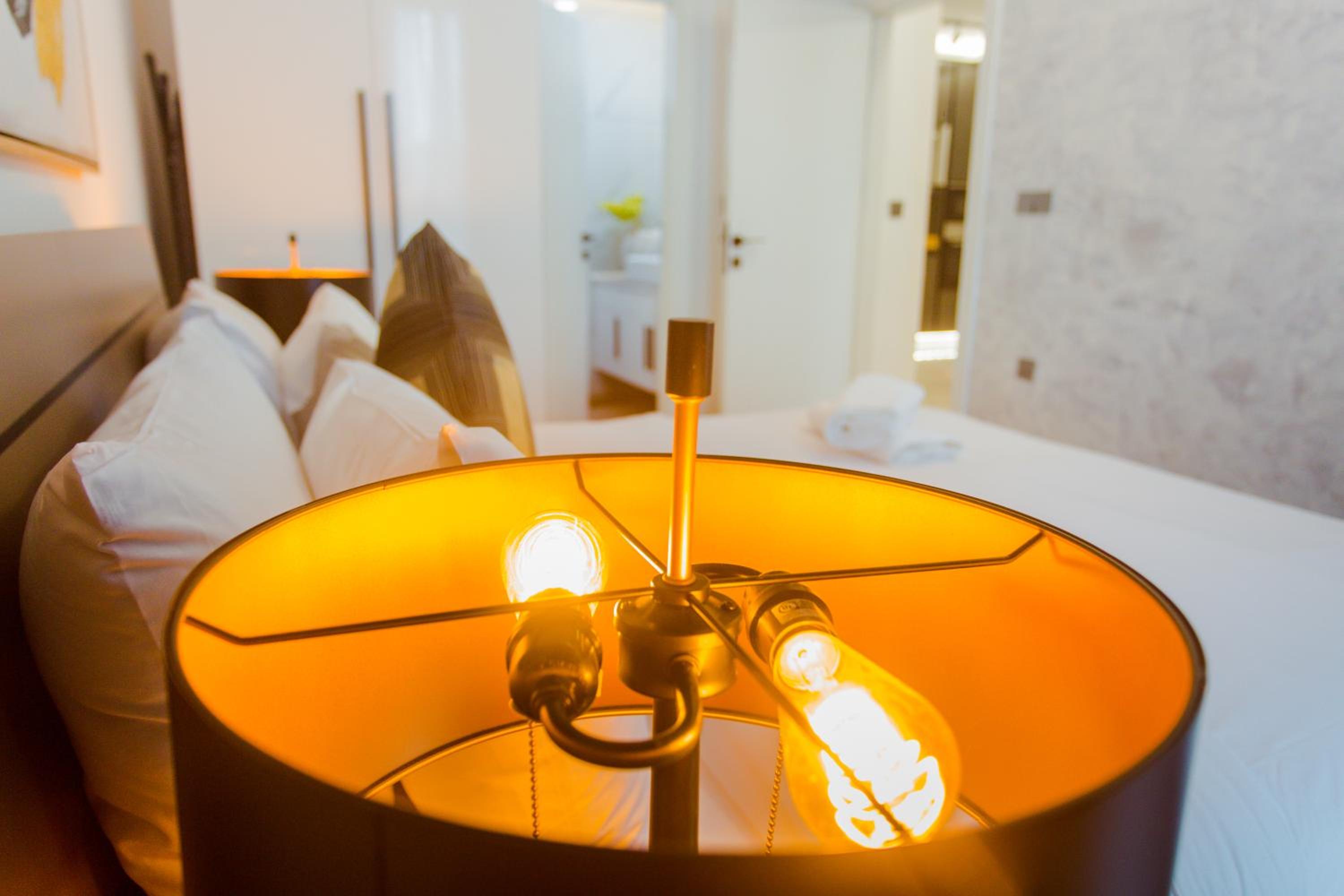 One-Bedroom Apartment - Non-Smoking - Photo 6