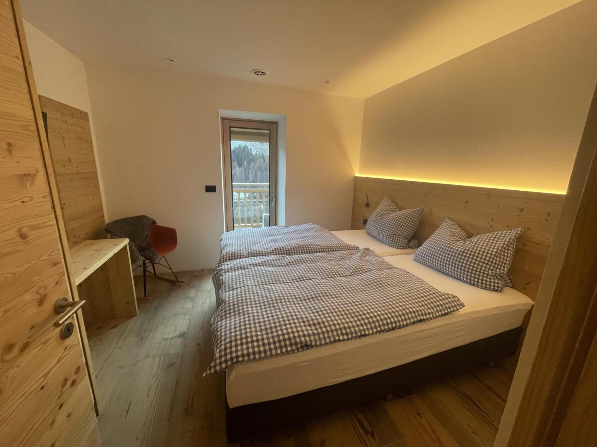 Three-Bedroom Apartment photo 1