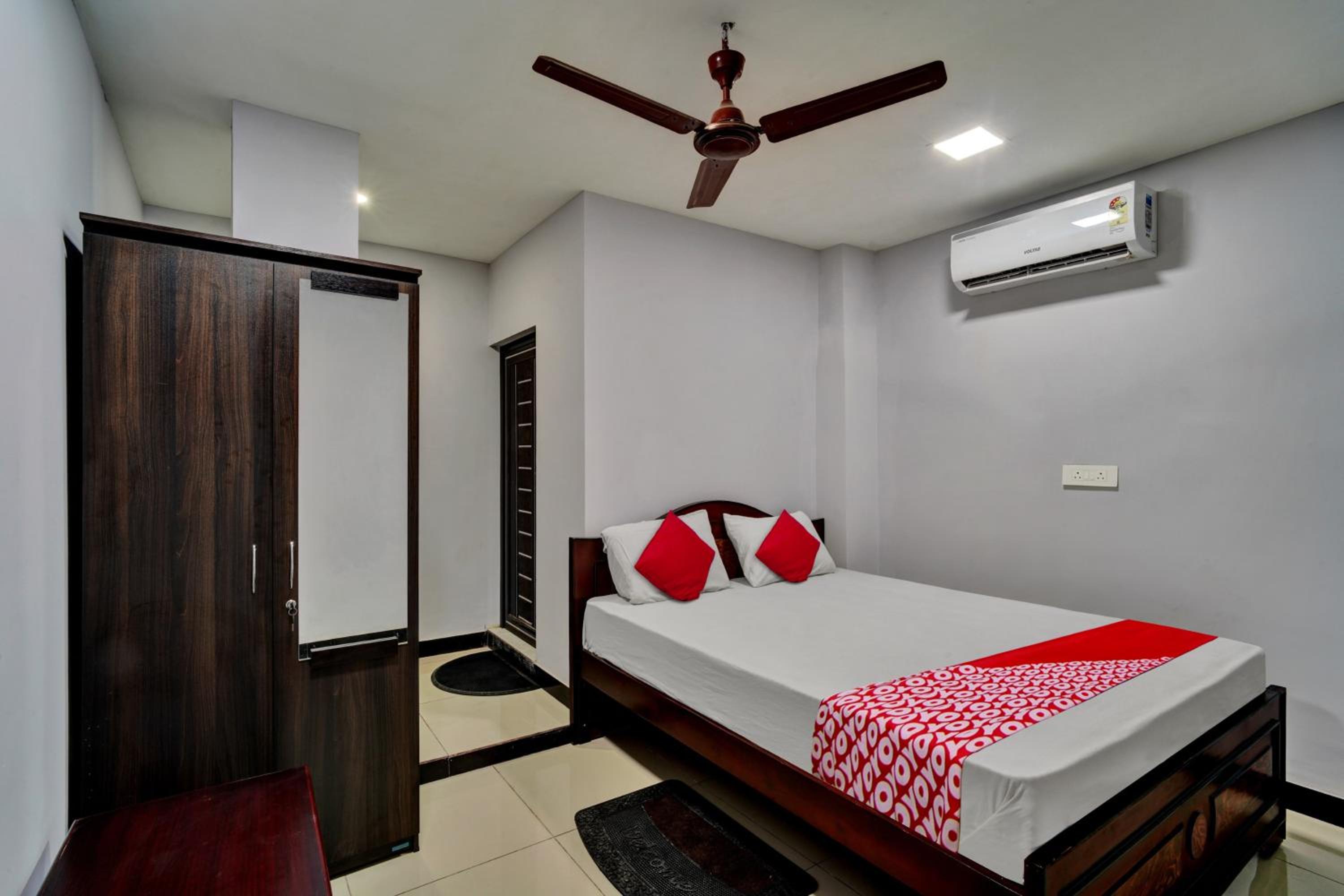 Classic Triple Room