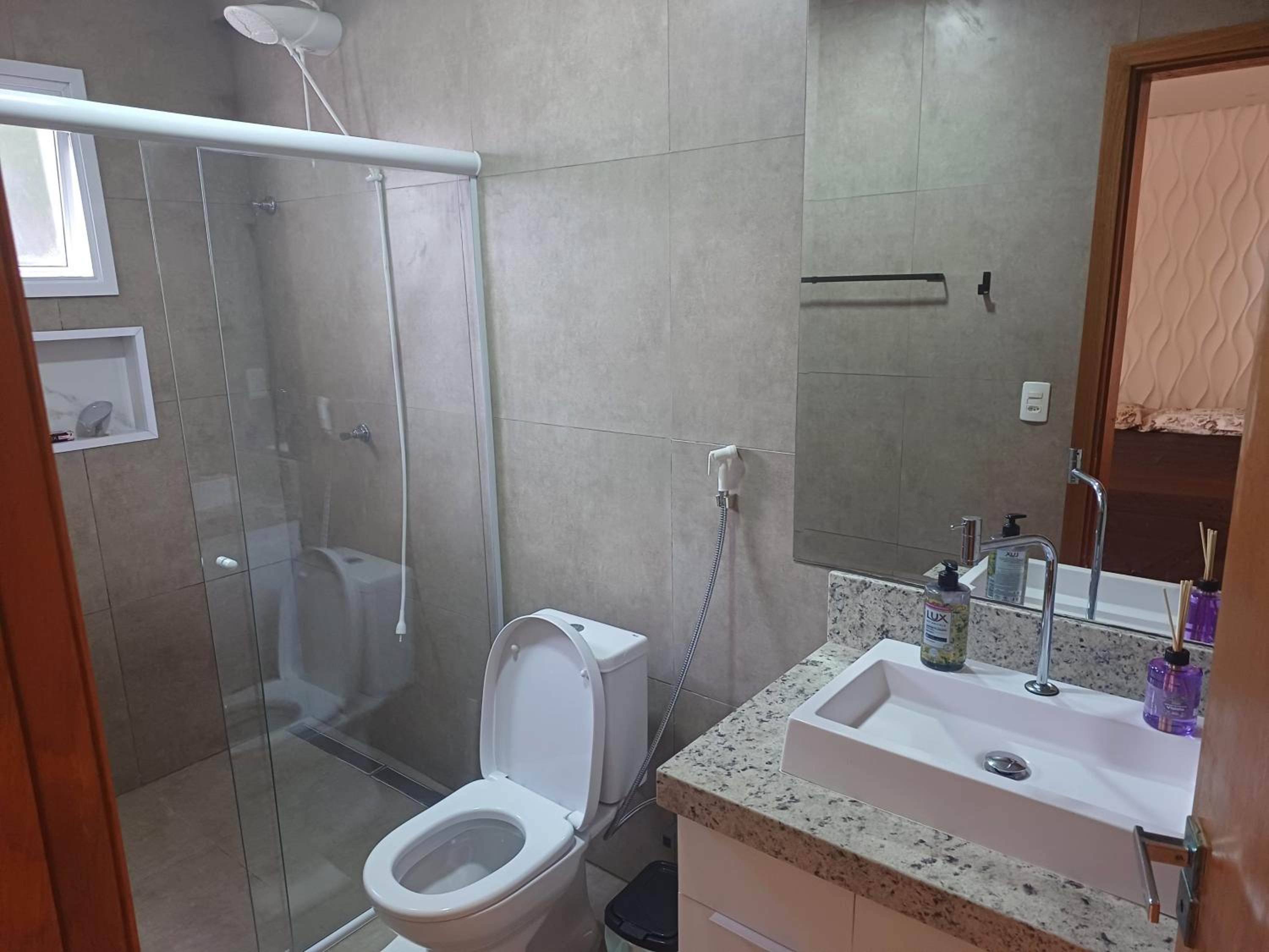 Deluxe Family Suite photo 2