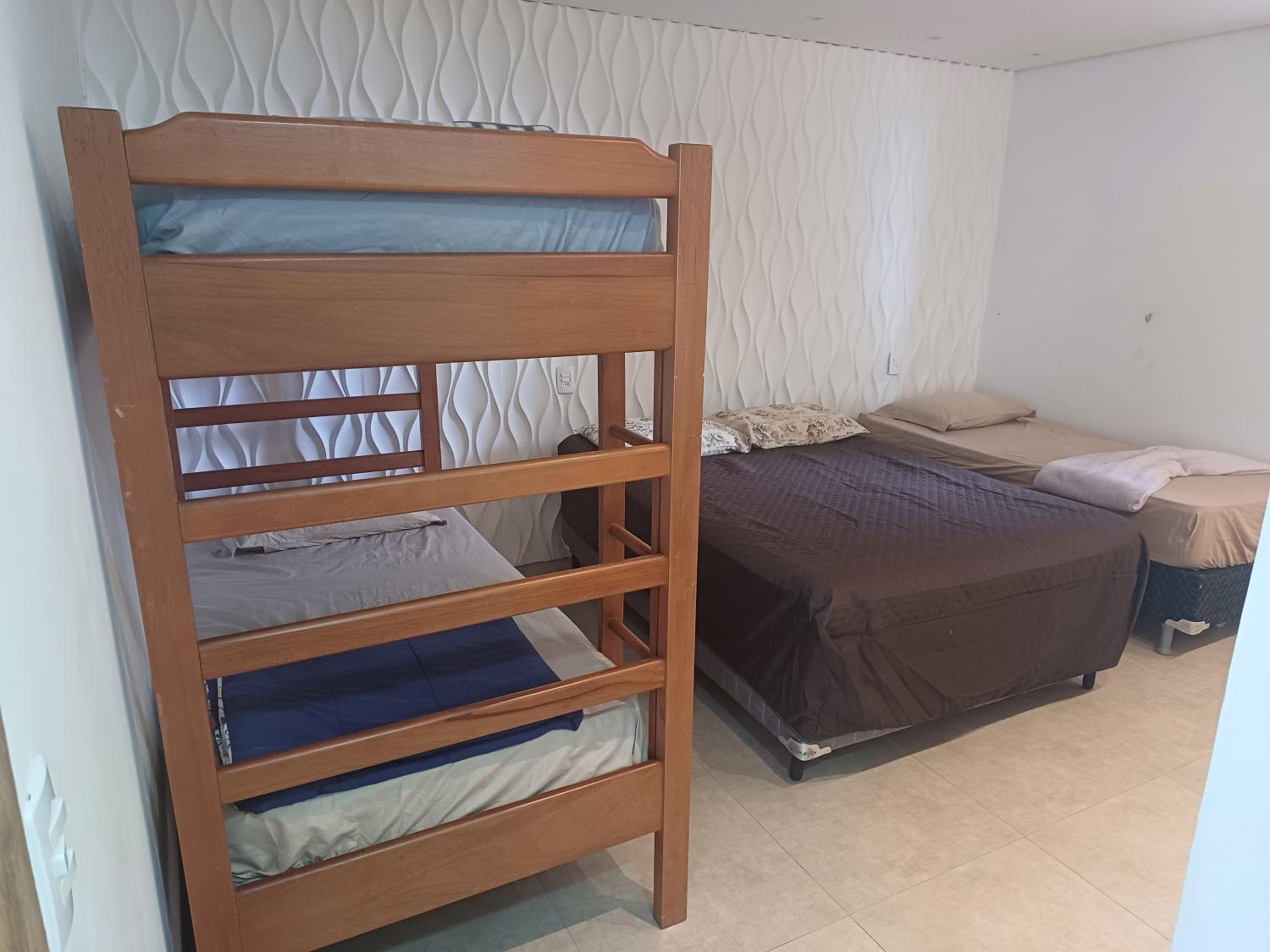 Deluxe Family Suite photo 1