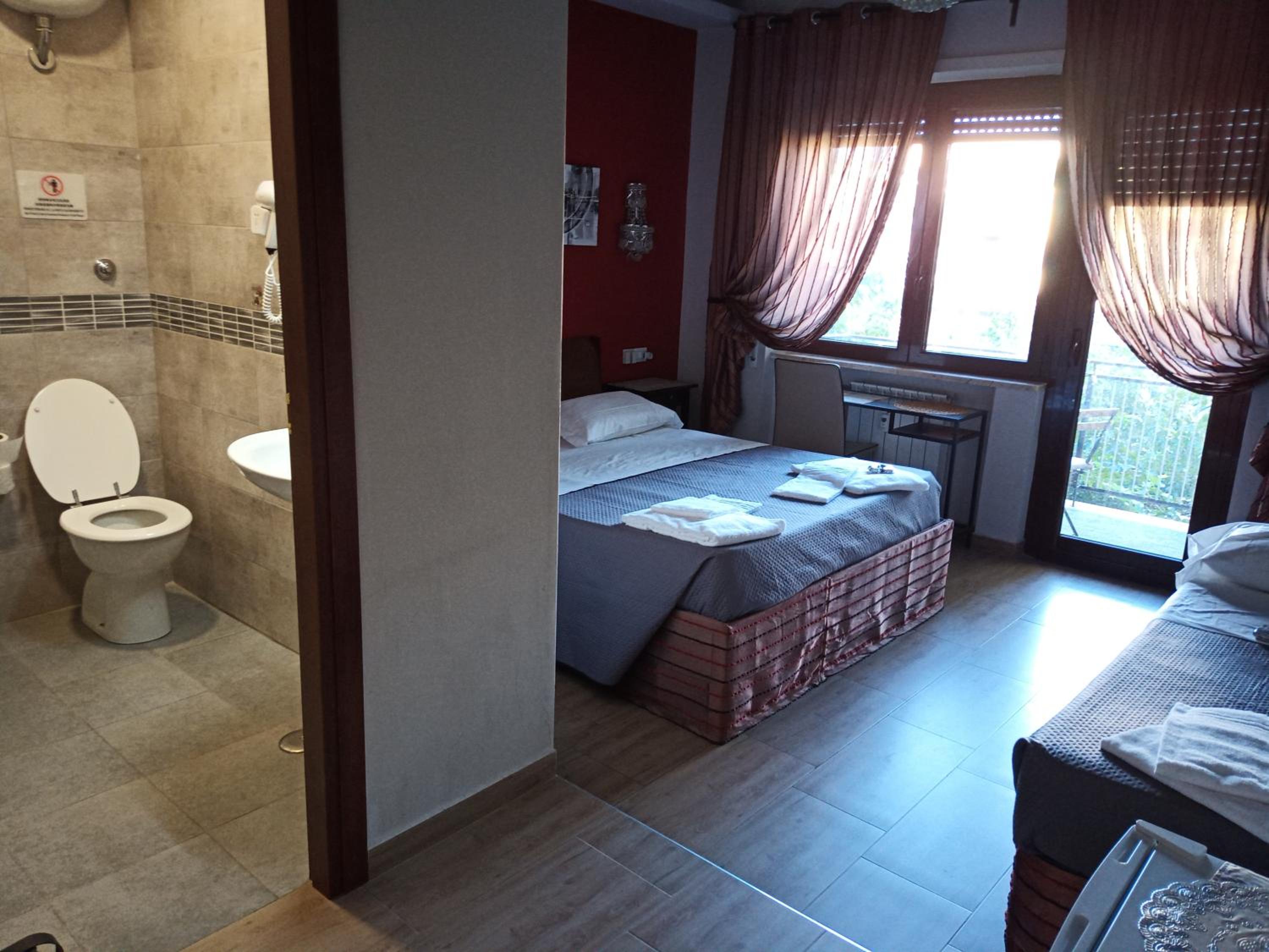 Triple Room With Balcony