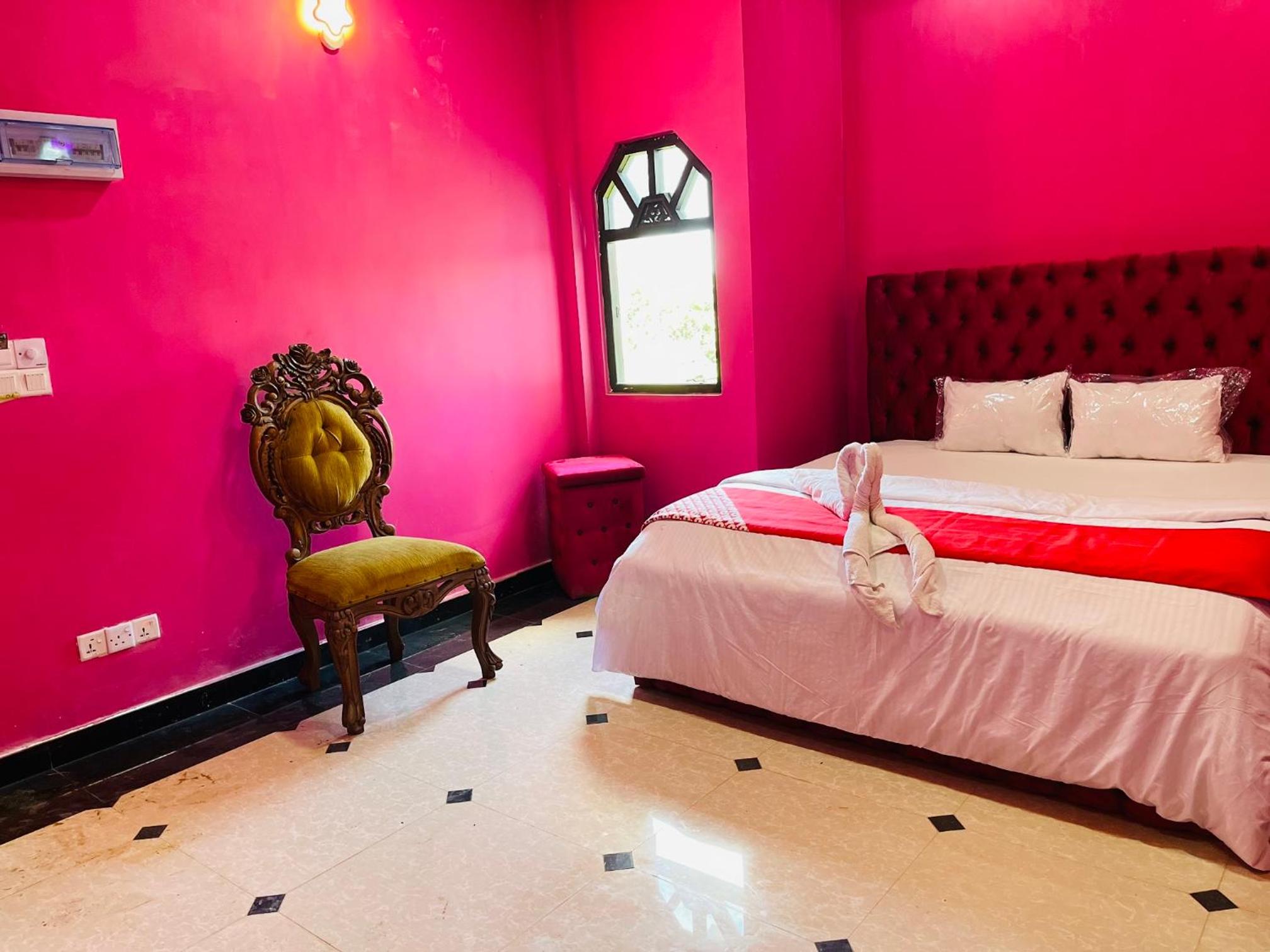 Double Room with Balcony photo 3