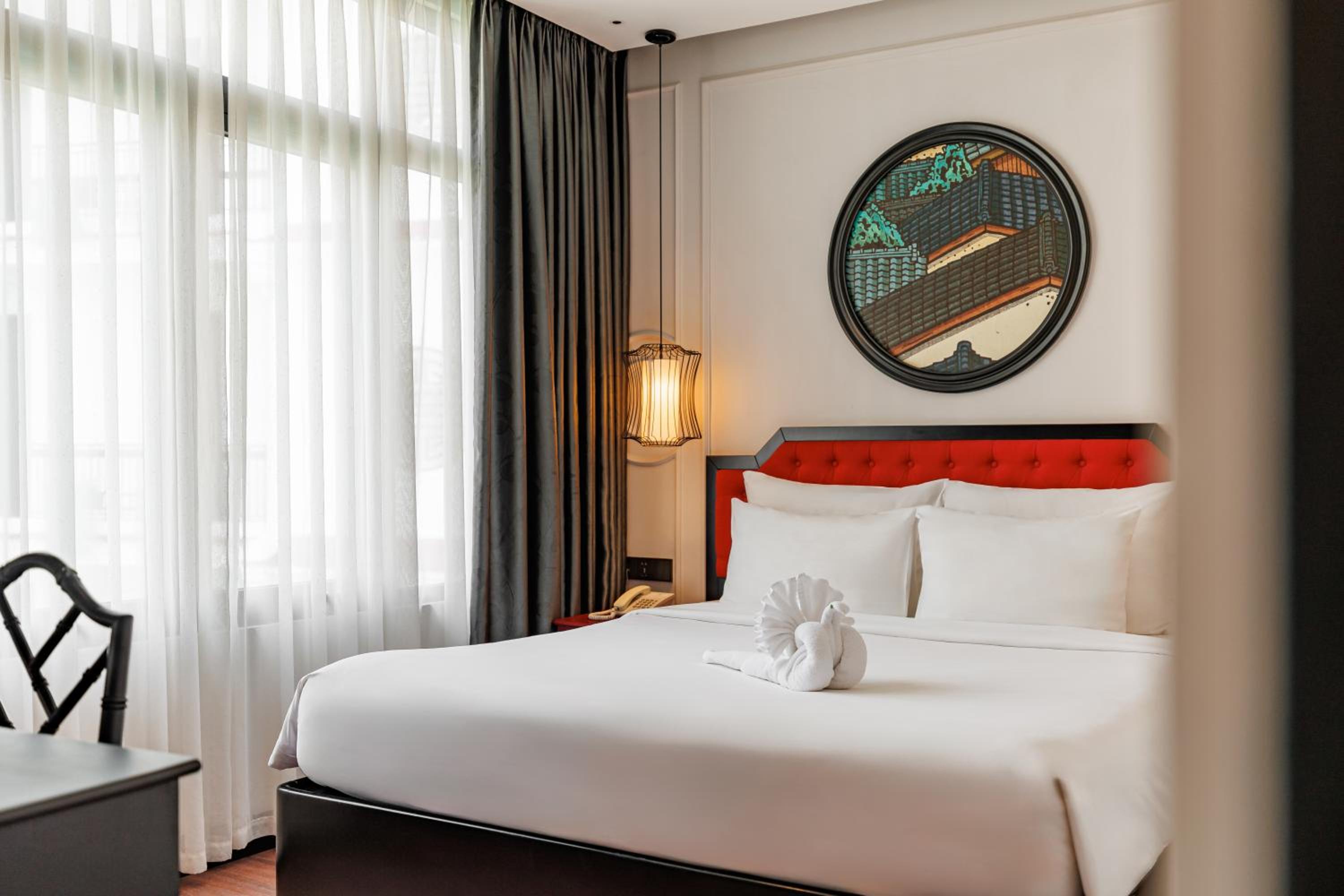 Suite with Balcony - Daily Aroma Massage Inclusive For 2 pax photo 3