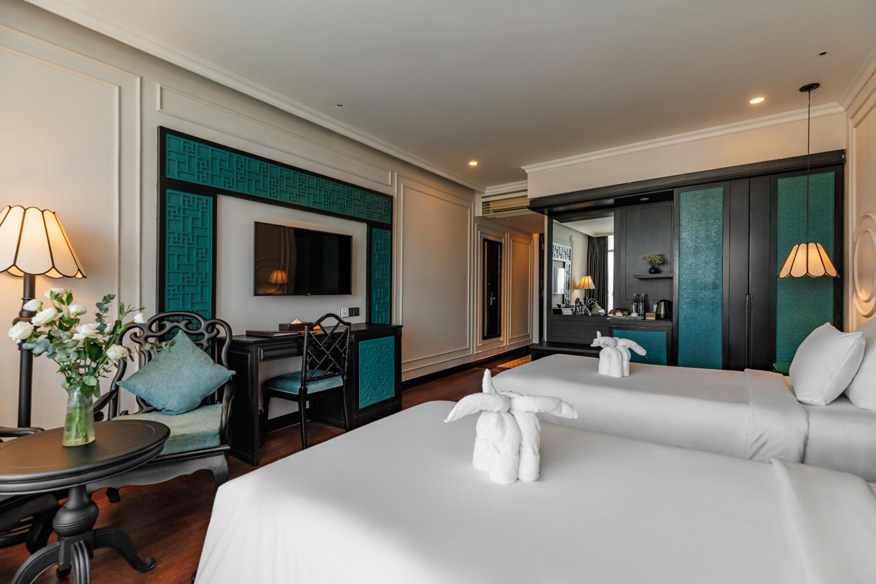 Executive Twin Room with Balcony and Rice Field View photo 3