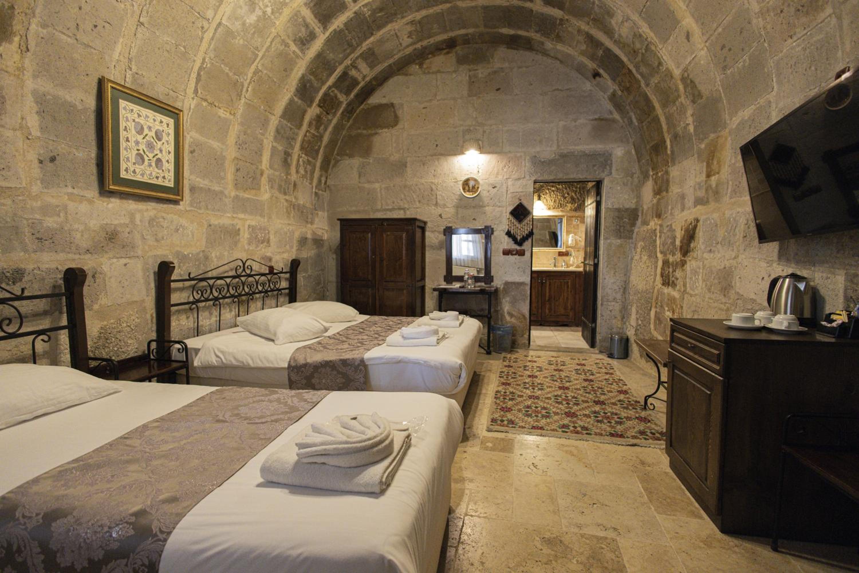 Deluxe Triple Room photo 1