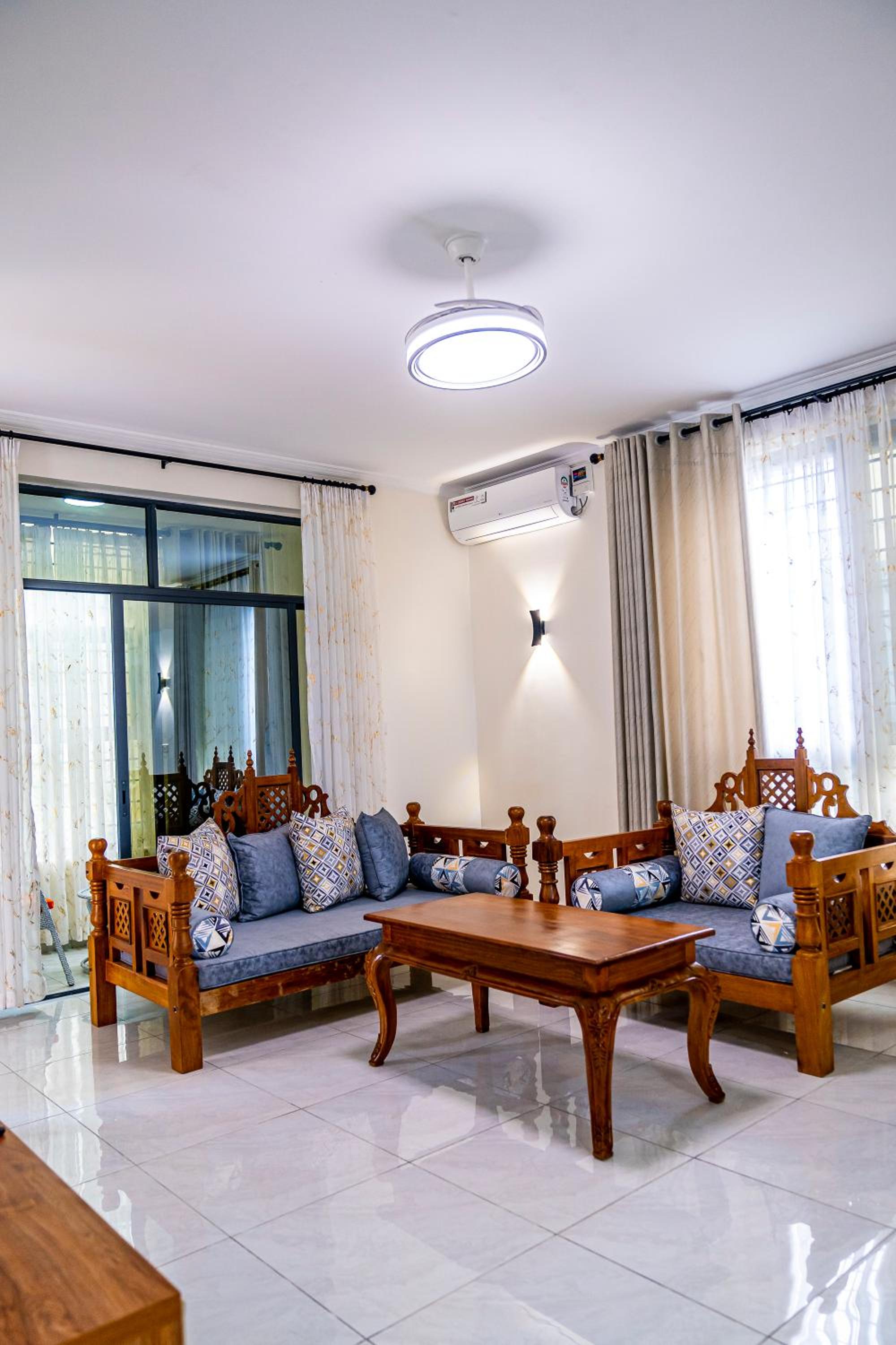 One-Bedroom Villa