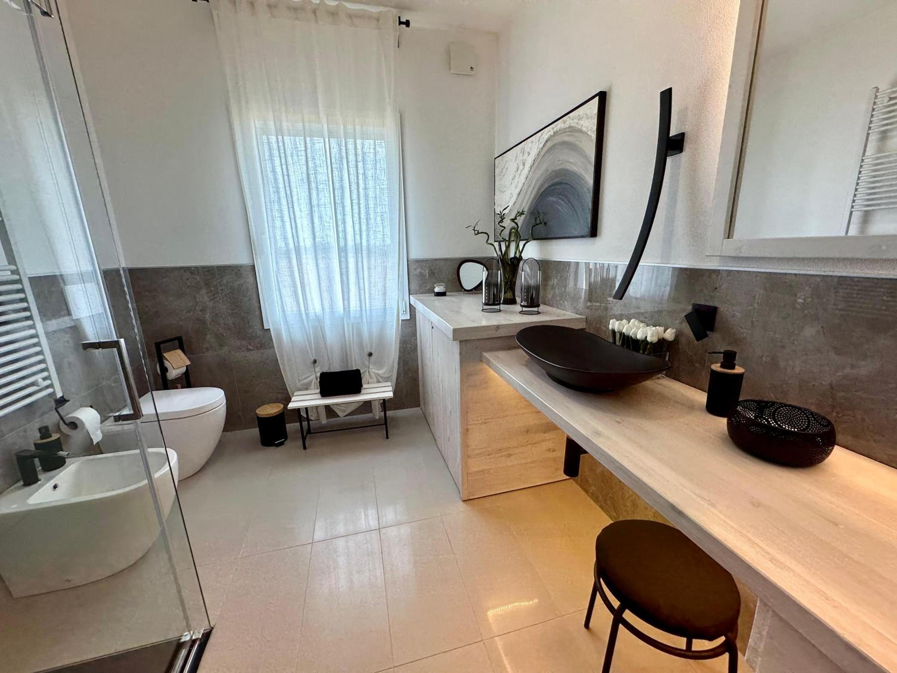 Three-Bedroom Villa photo 2