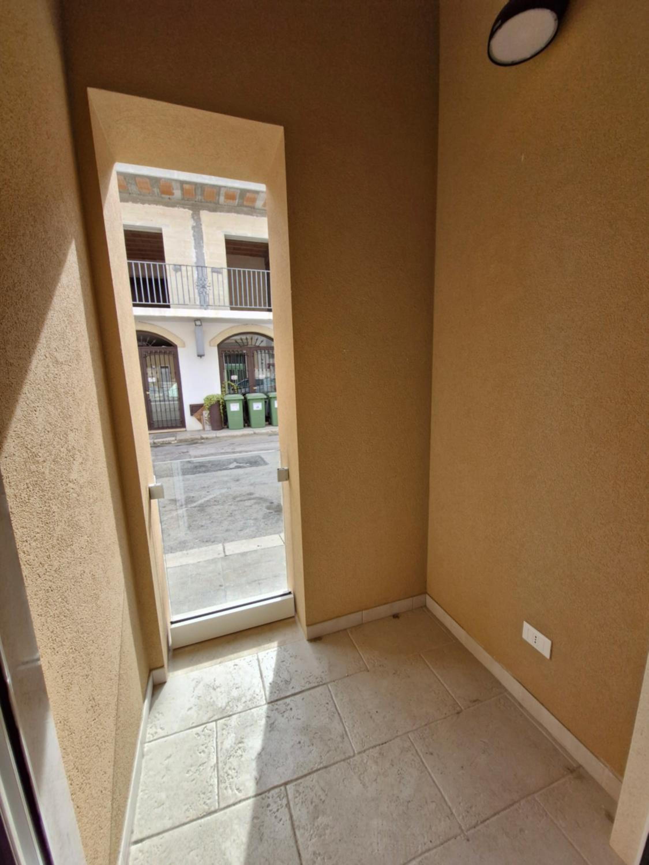 Deluxe Double Room With Shower photo 2