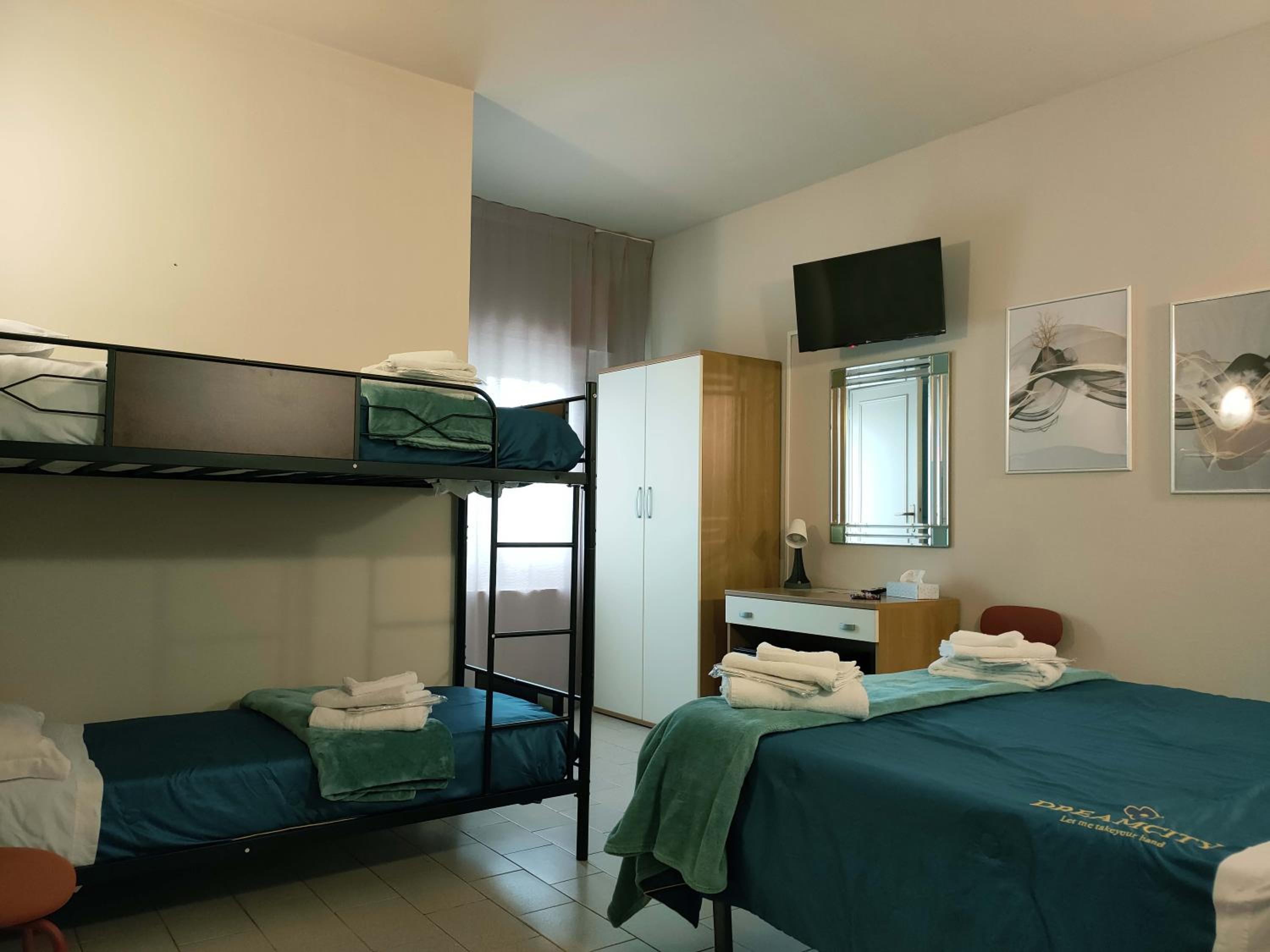 Quadruple Room photo 1