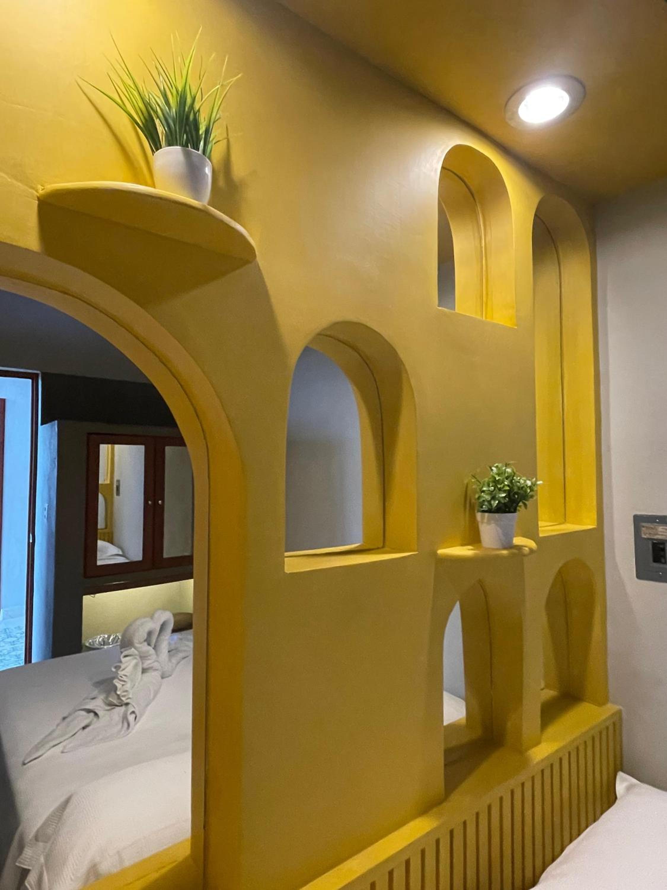 Standard Double Room with Shared Bathroom photo 2