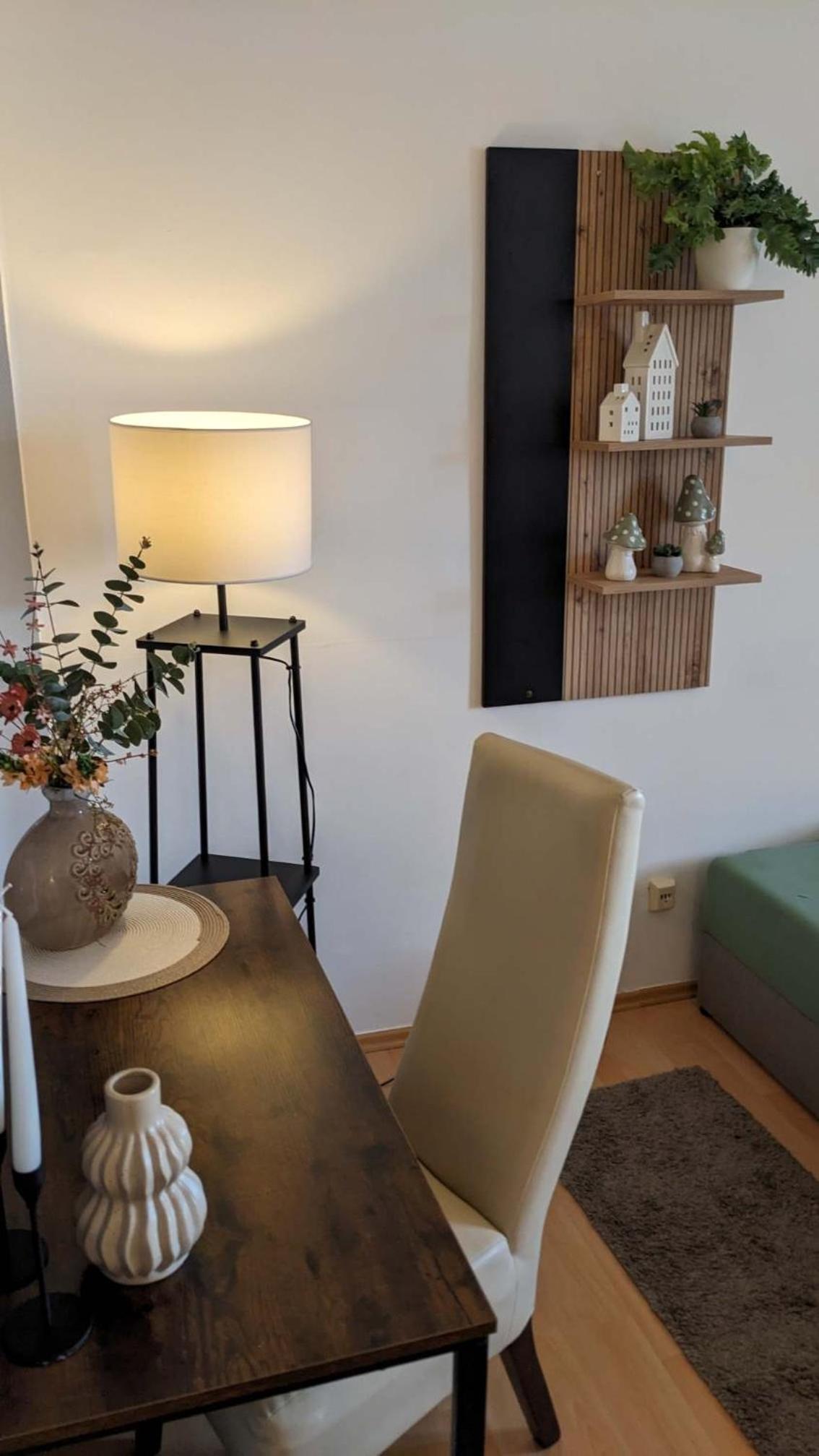 Single Room with Private Bathroom photo 3