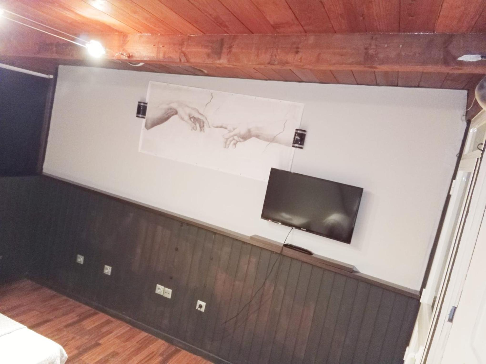 Deluxe Room (2 Adults + 1 Child) photo 2