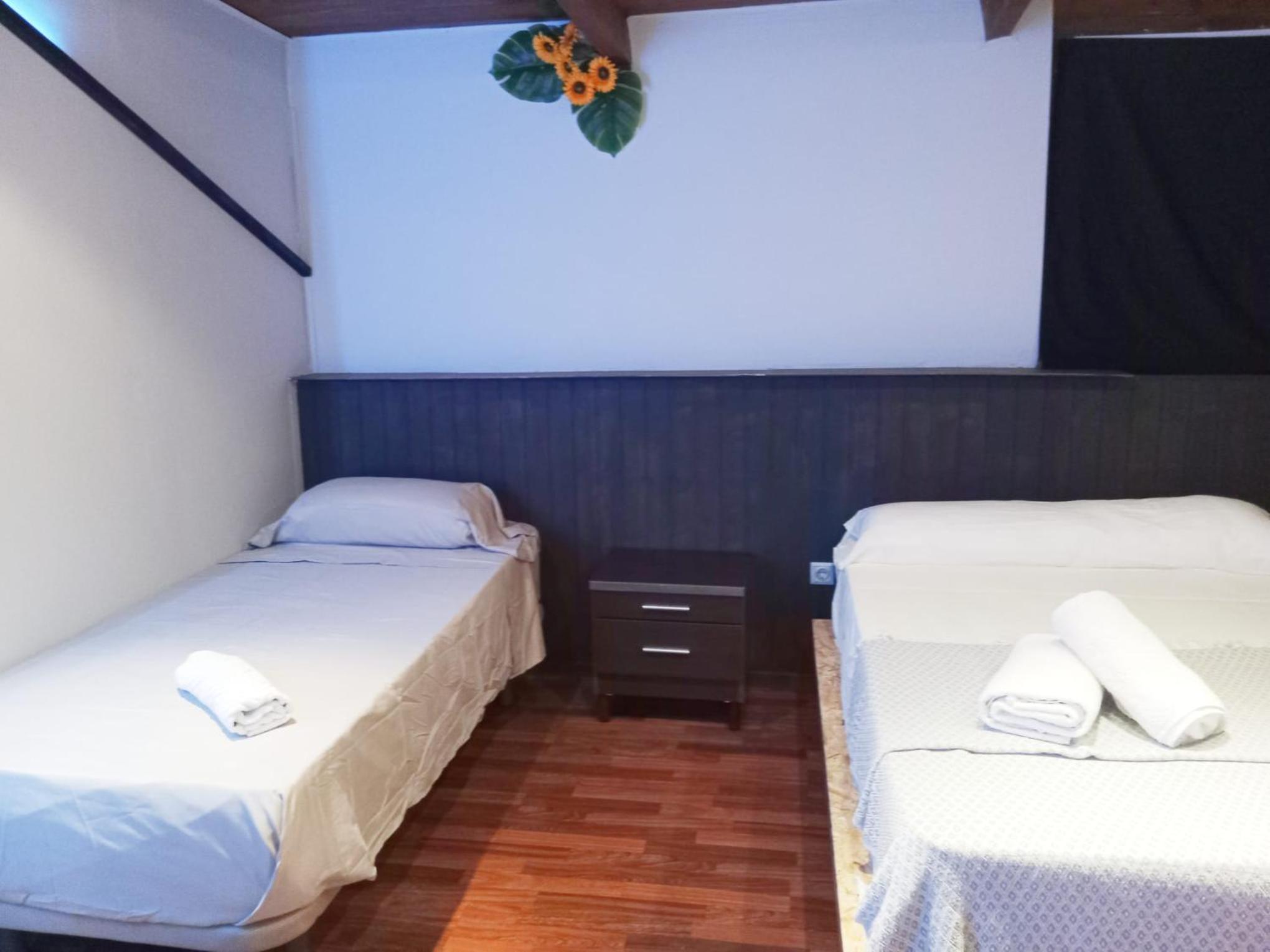 Deluxe Room (2 Adults + 1 Child) photo 3