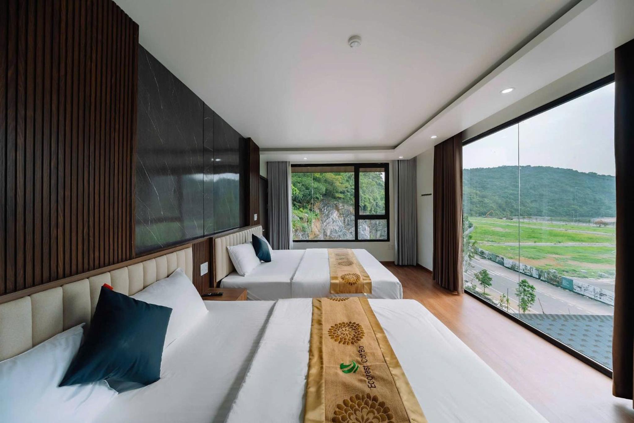 Quadruple Room With Mountain View