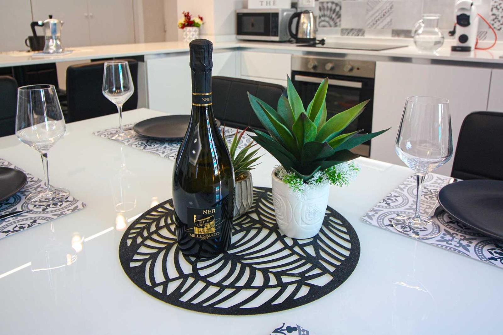 Two-Bedroom Apartment with Terrace photo 2